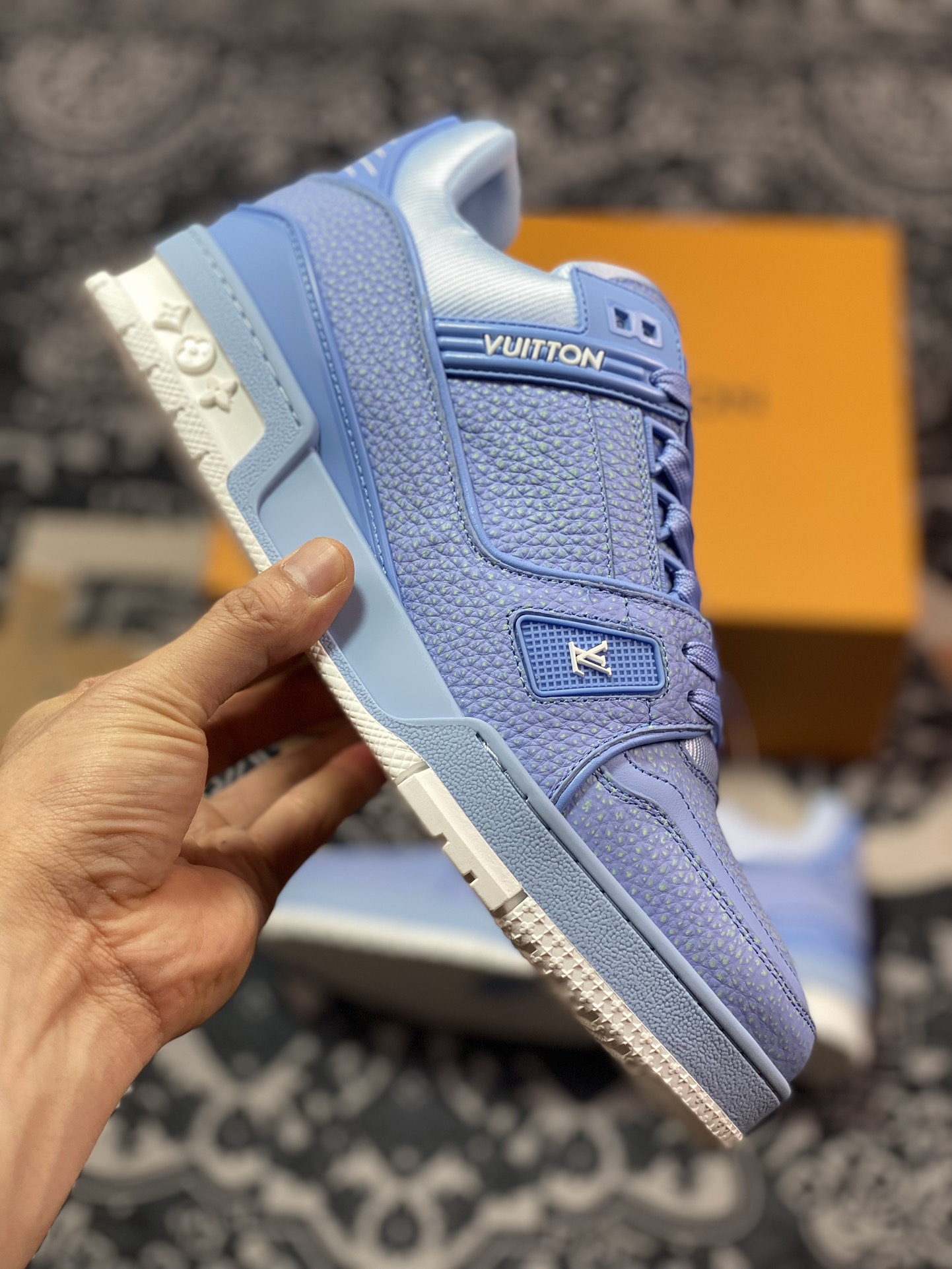 Louis Vuitton LV Trainer Low-top Casual Sneakers
