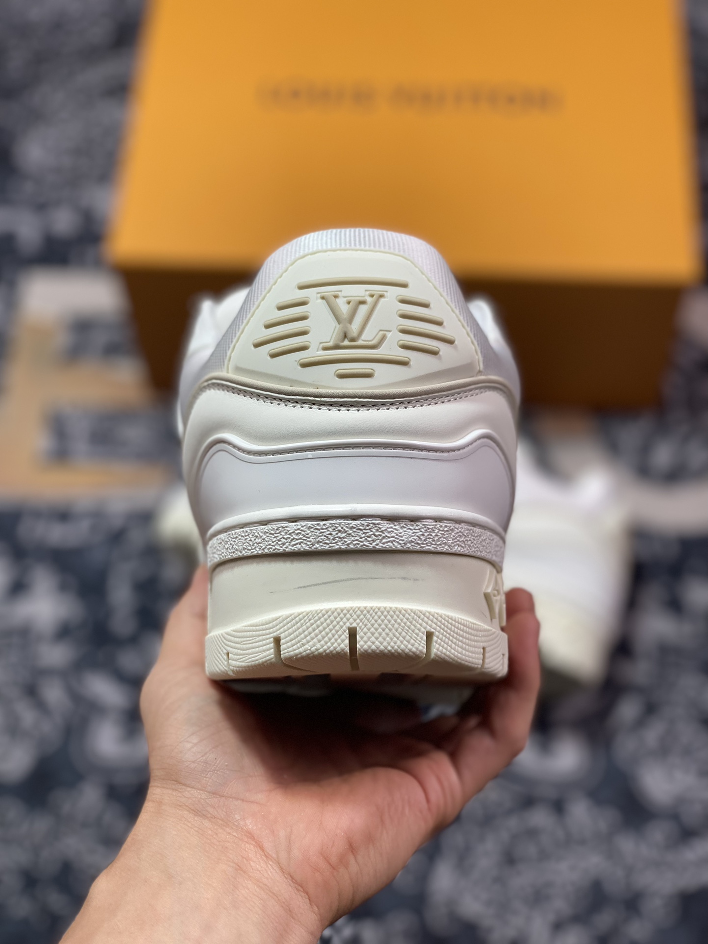 Louis Vuitton LV Trainer Low-top Casual Sneakers