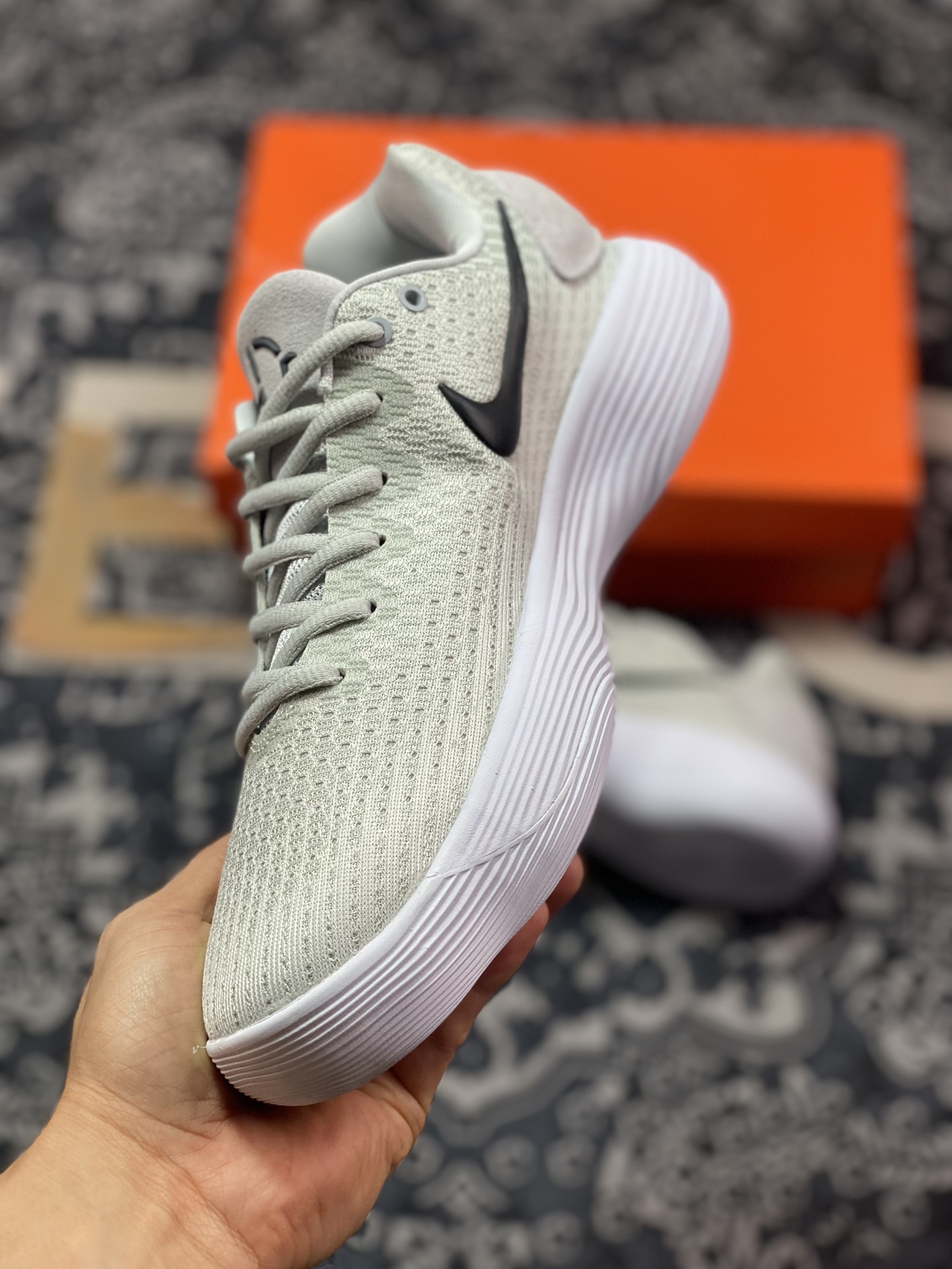 NK Hyperdunk HD2017 Low EP actual basketball shoes gray and black 897637-100