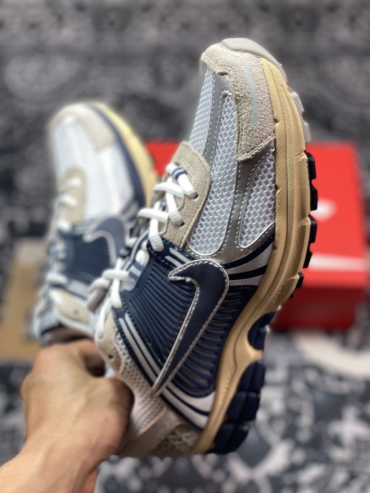 Nike Air Zoom Vomero 5 Classic Retro Trend Sports Shoes HF4259-100
