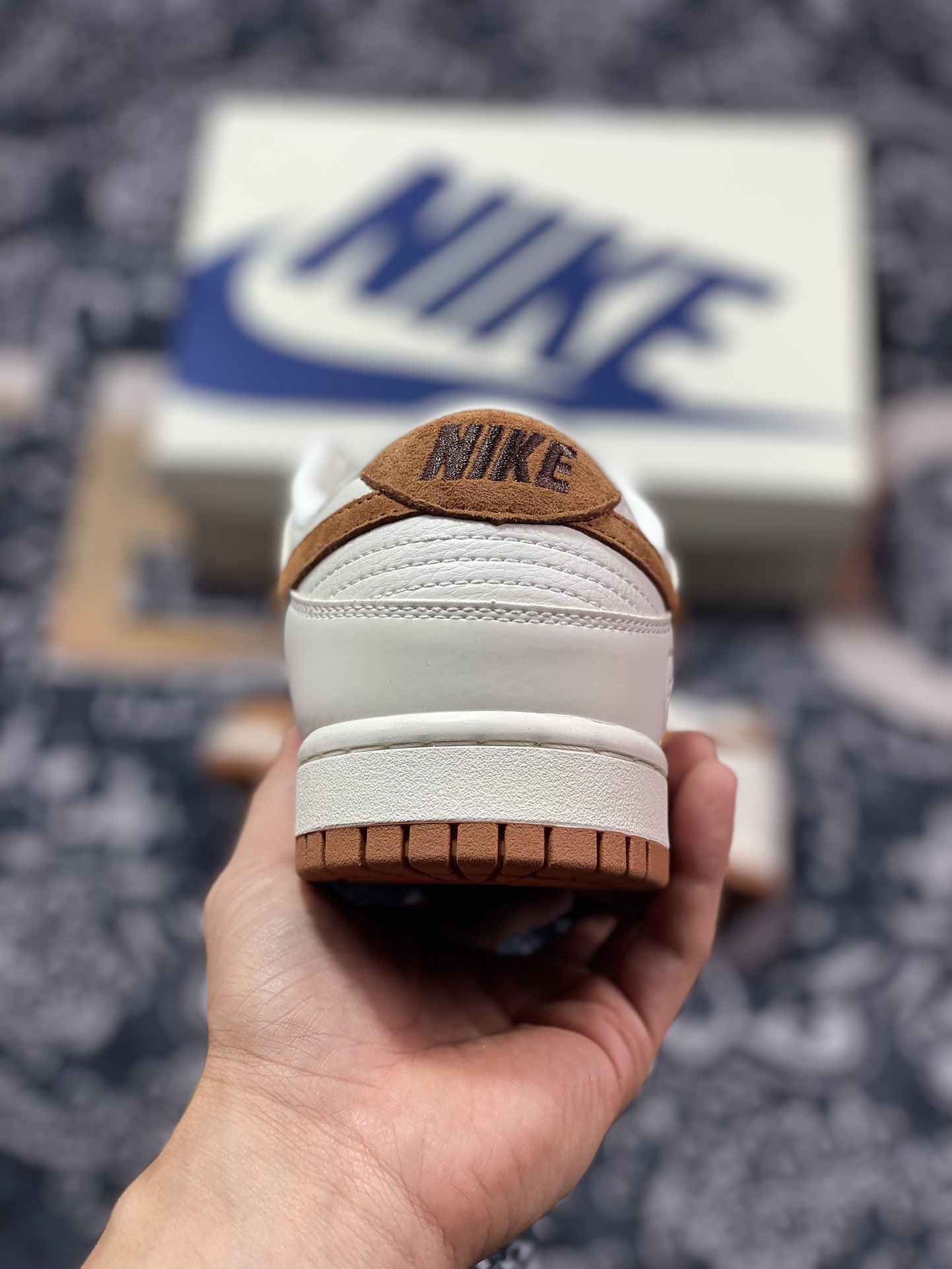 NK Dunk Low Retro ”DIY high-end customization” Lightning beige and brown low-top casual sports shoes XD6188-031