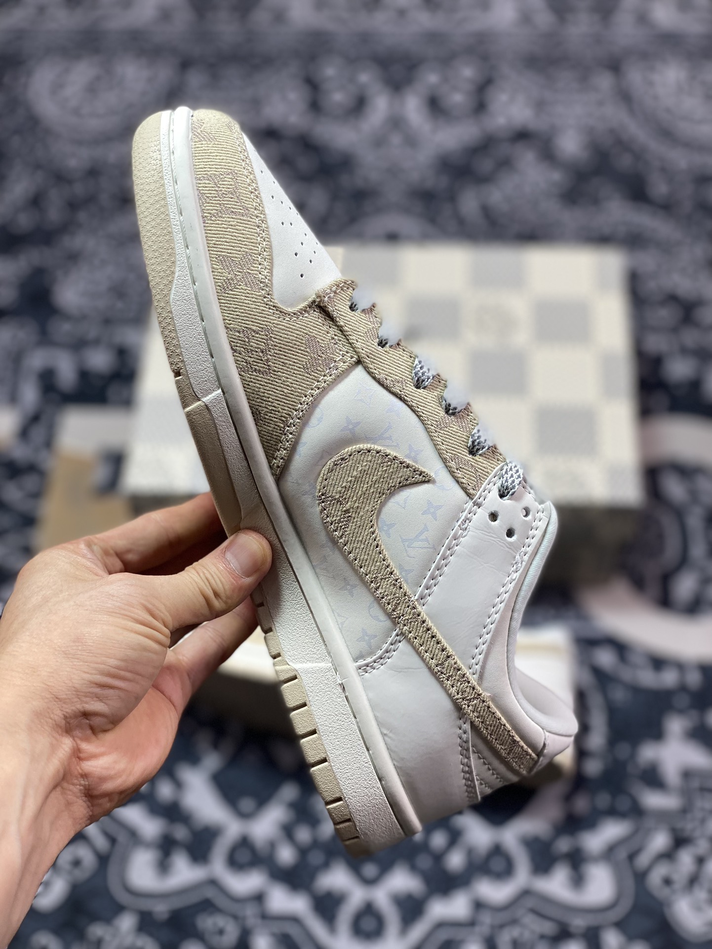 Nk SB Dunk Low LV joint-khaki denim anniversary high-end custom low-top casual sneakers XP3802-337