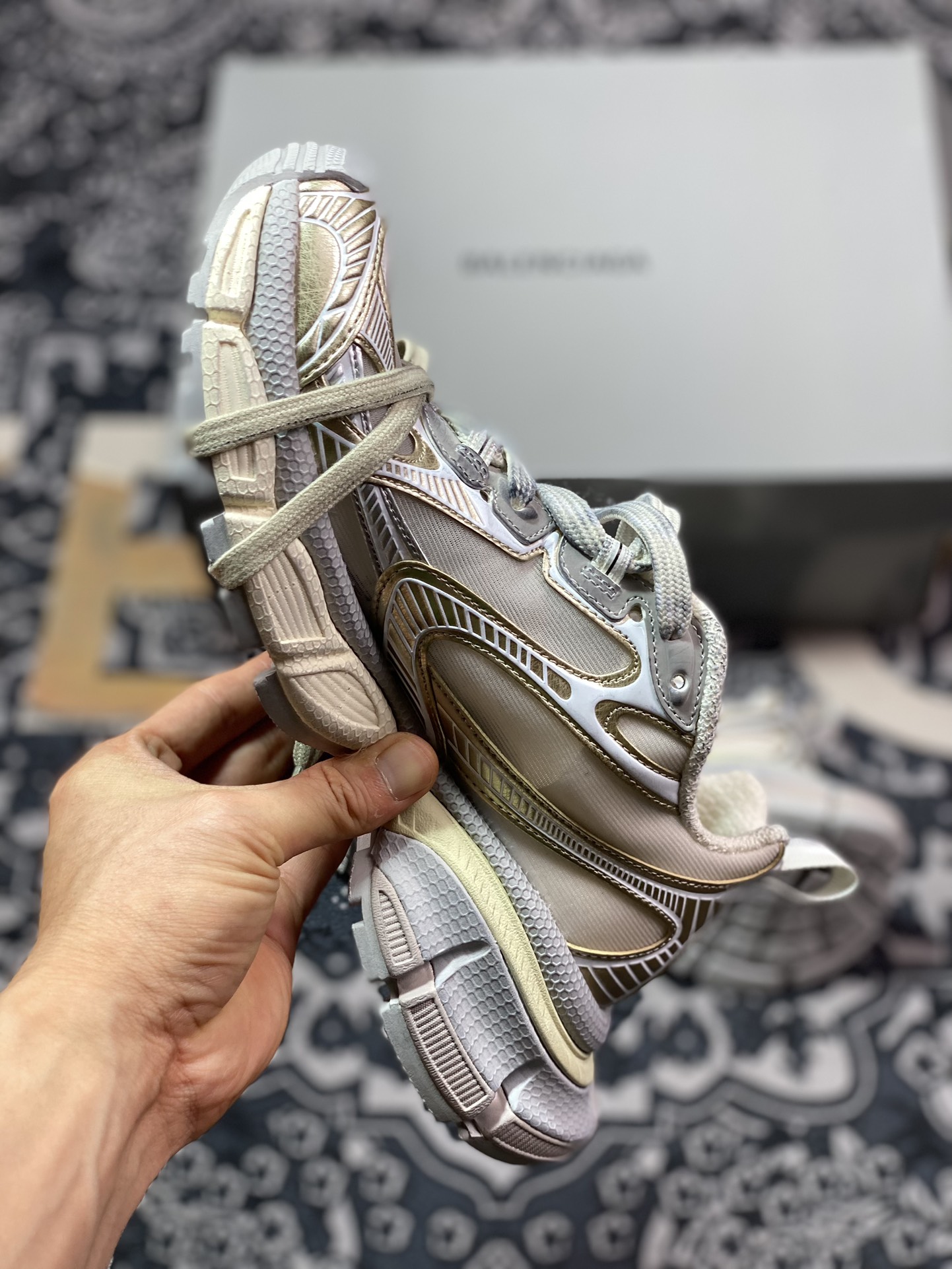 400 巴黎世家BALENCIAGA 3XL Sneakers 3+系列低帮慢跑鞋“透明网纱玫瑰金白灰”734731 W3XL2 9191