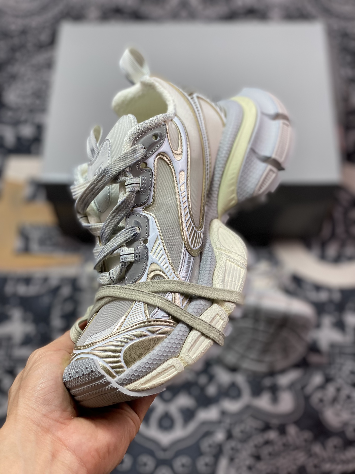 400 巴黎世家BALENCIAGA 3XL Sneakers 3+系列低帮慢跑鞋“透明网纱玫瑰金白灰”734731 W3XL2 9191