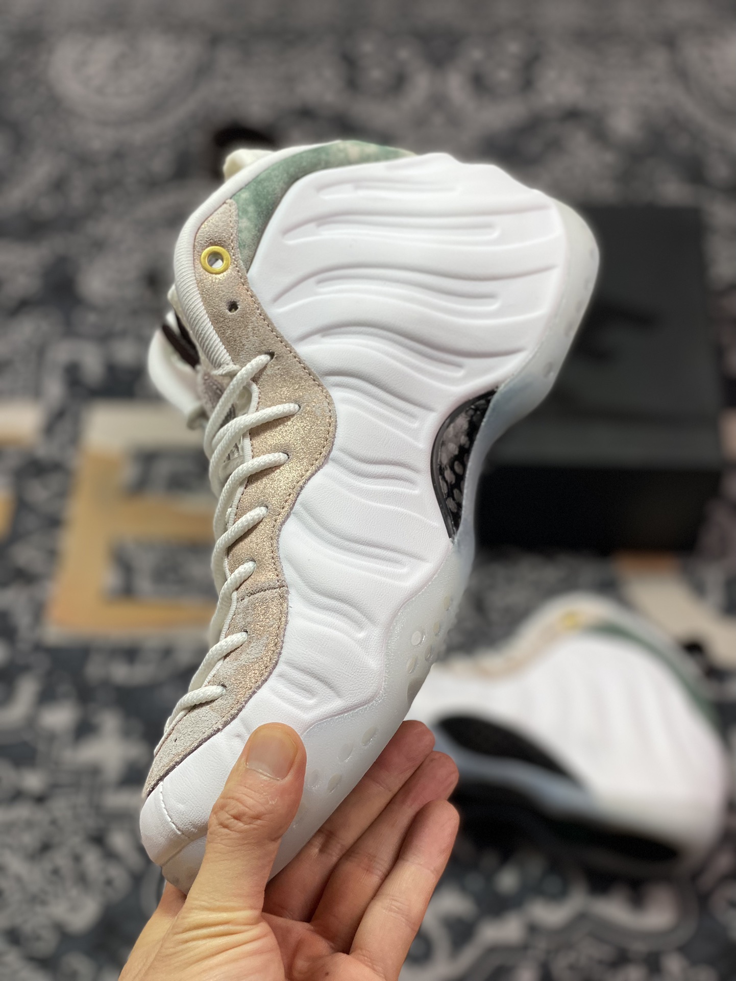 470 Nike Foamposite Pro 喷泡篮球鞋 AA3963-101 大理石喷