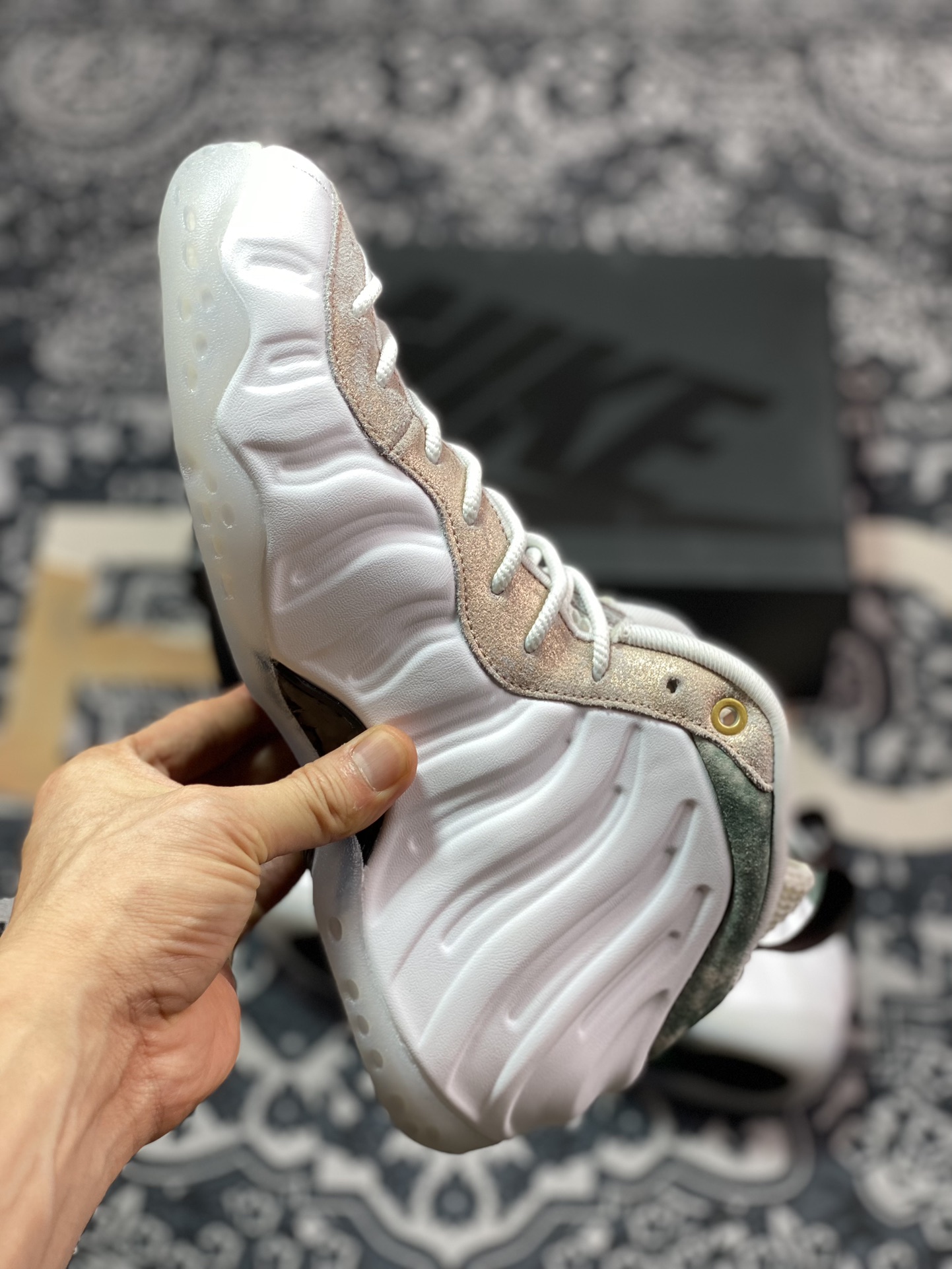 470 Nike Foamposite Pro 喷泡篮球鞋 AA3963-101 大理石喷