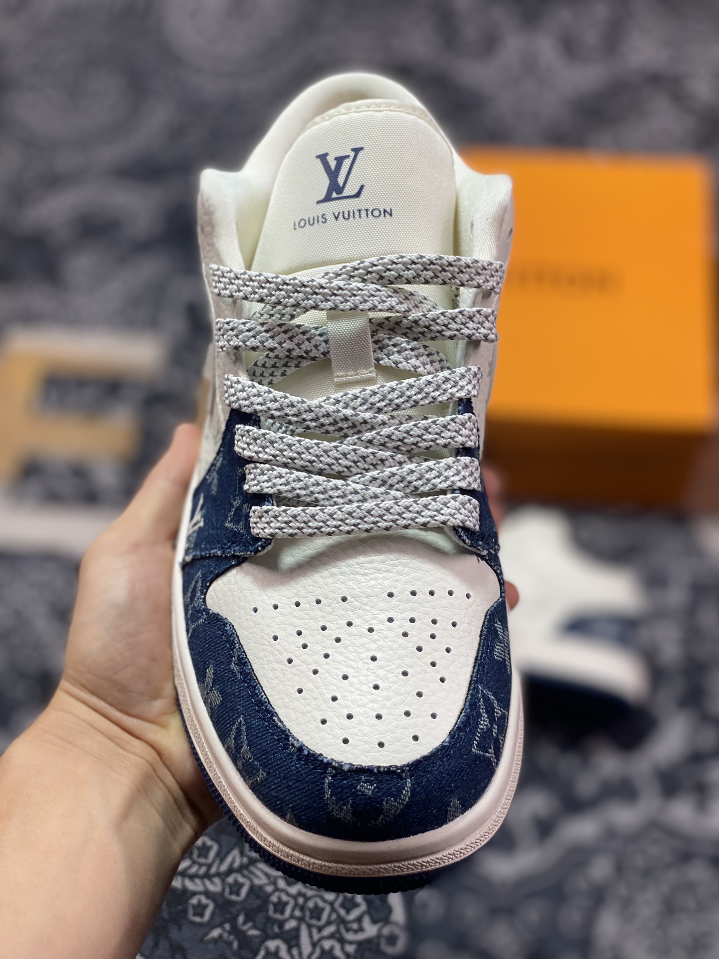 280 原装级别 LV x Air Jordan 1 Low 牛仔蓝  SJ9950-003