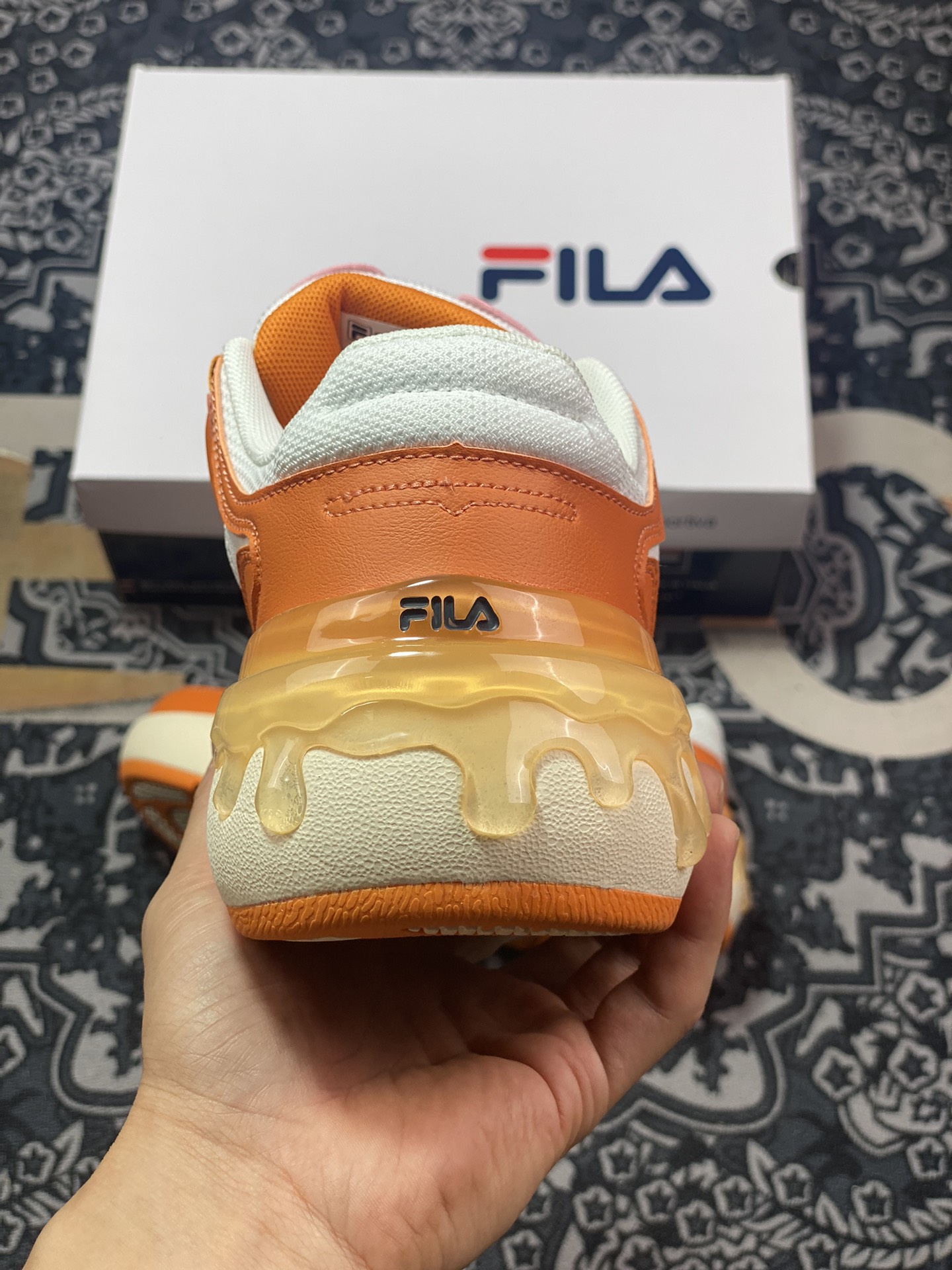 220 原装级别 FILA 斐乐 萝卜系列 CARROT 织物合成革百搭休闲板鞋