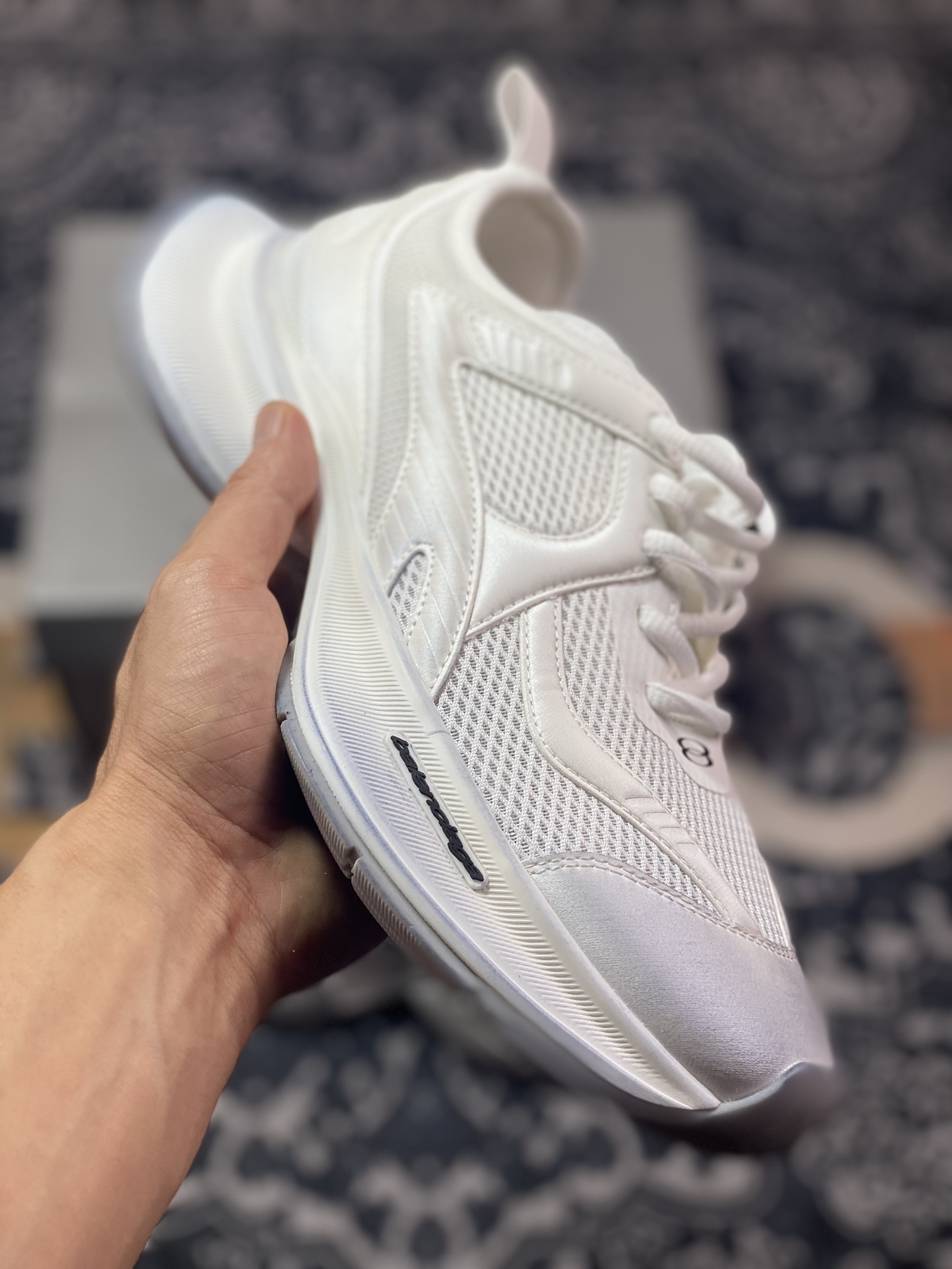 280 巴黎世家BALENCIAGA Circuit Sneakers 环道系列低帮慢跑鞋“网织武士白灰LOGO做旧”793944 WFLGY 0120