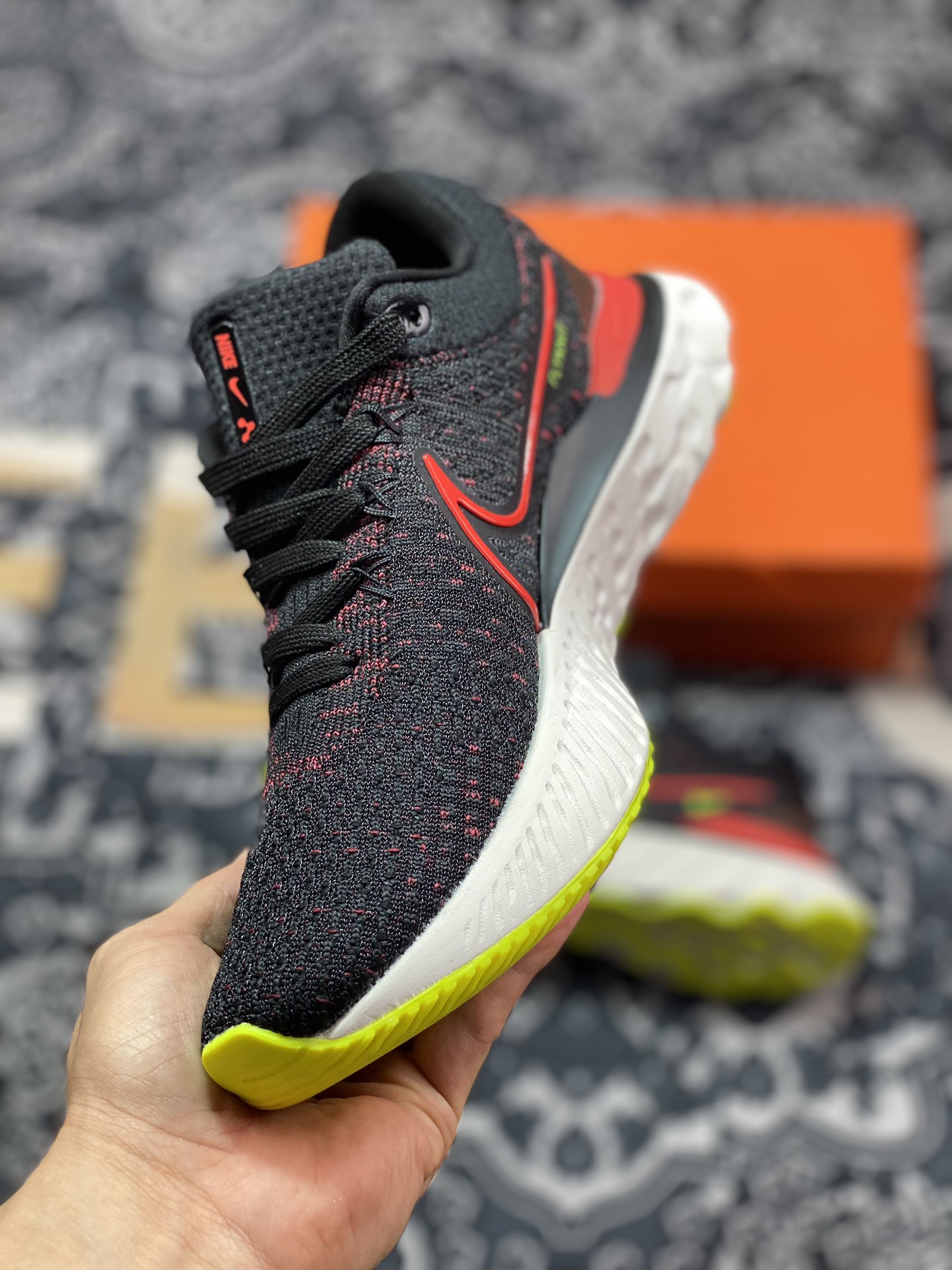 180 Nike React Infinity Run Flyknit 3 Premium”Black Siren Red”瑞亚无限3代轻量慢跑“针织黑警红荧光黄”DH5392-007