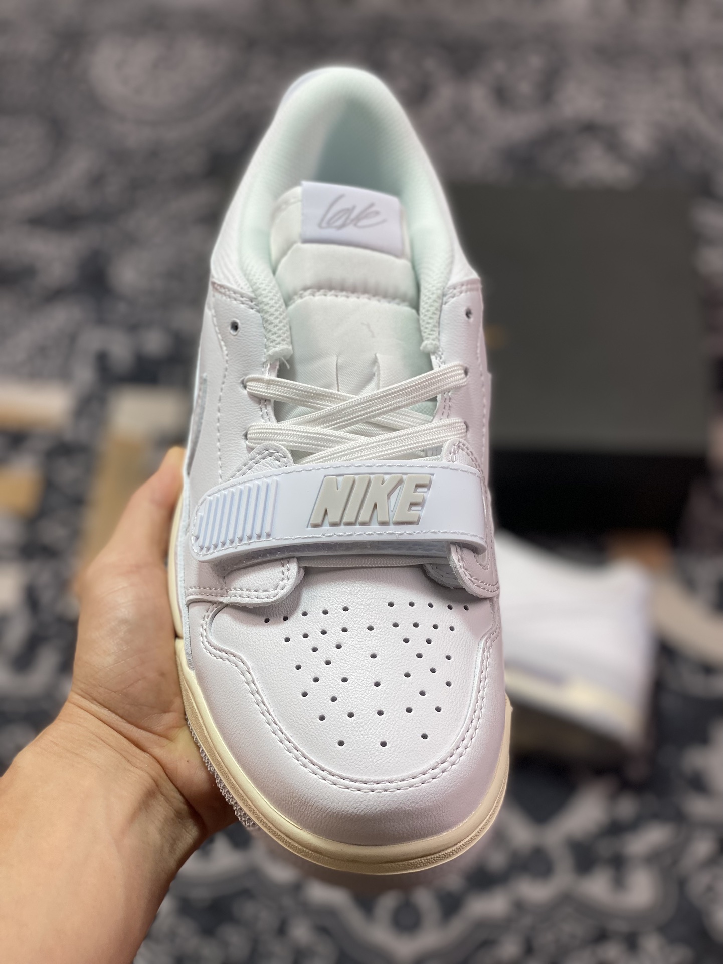 260 耐克Nike Air Jordan Legacy 312 Low”Photon Dust”乔丹篮球鞋“皮革白光子灰”HJ9199-111