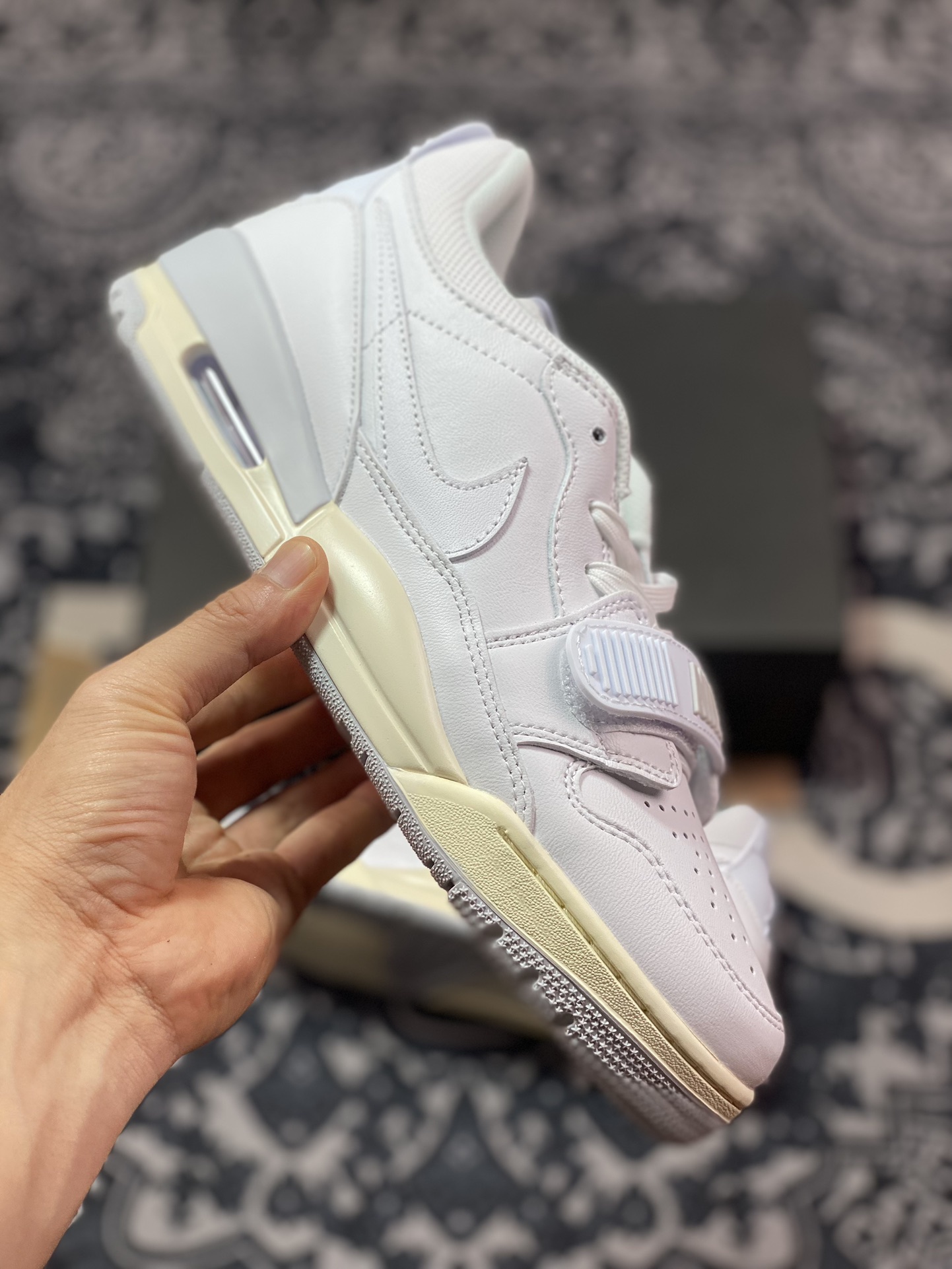 260 耐克Nike Air Jordan Legacy 312 Low”Photon Dust”乔丹篮球鞋“皮革白光子灰”HJ9199-111