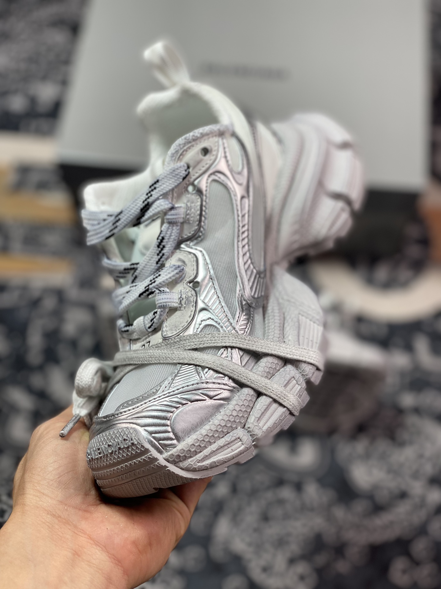 400 巴黎世家BALENCIAGA 3XL Sneakers 3+系列低帮复古慢跑鞋“透明网纱银灰”734731 W3XL2 0628