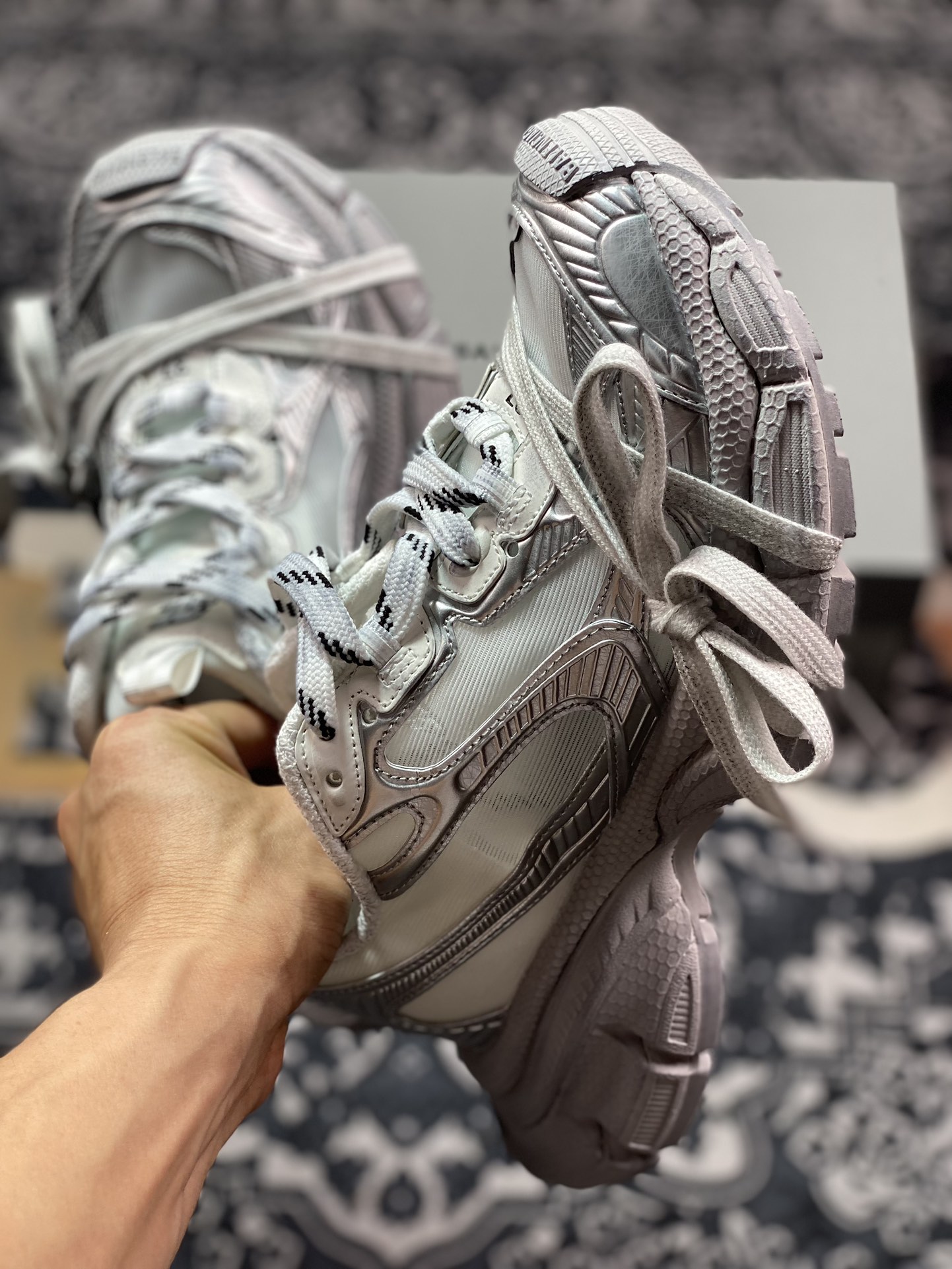 400 巴黎世家BALENCIAGA 3XL Sneakers 3+系列低帮复古慢跑鞋“透明网纱银灰”734731 W3XL2 0628