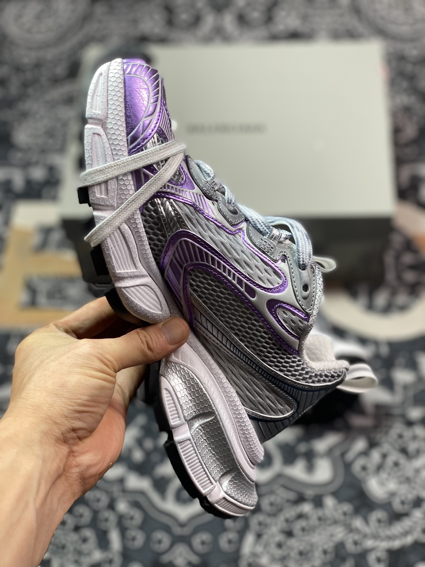 400 巴黎世家BALENCIAGA 3XL Sneakers 3+系列低帮慢跑鞋“网织浅灰银金属紫”734731 W3XL5 1259