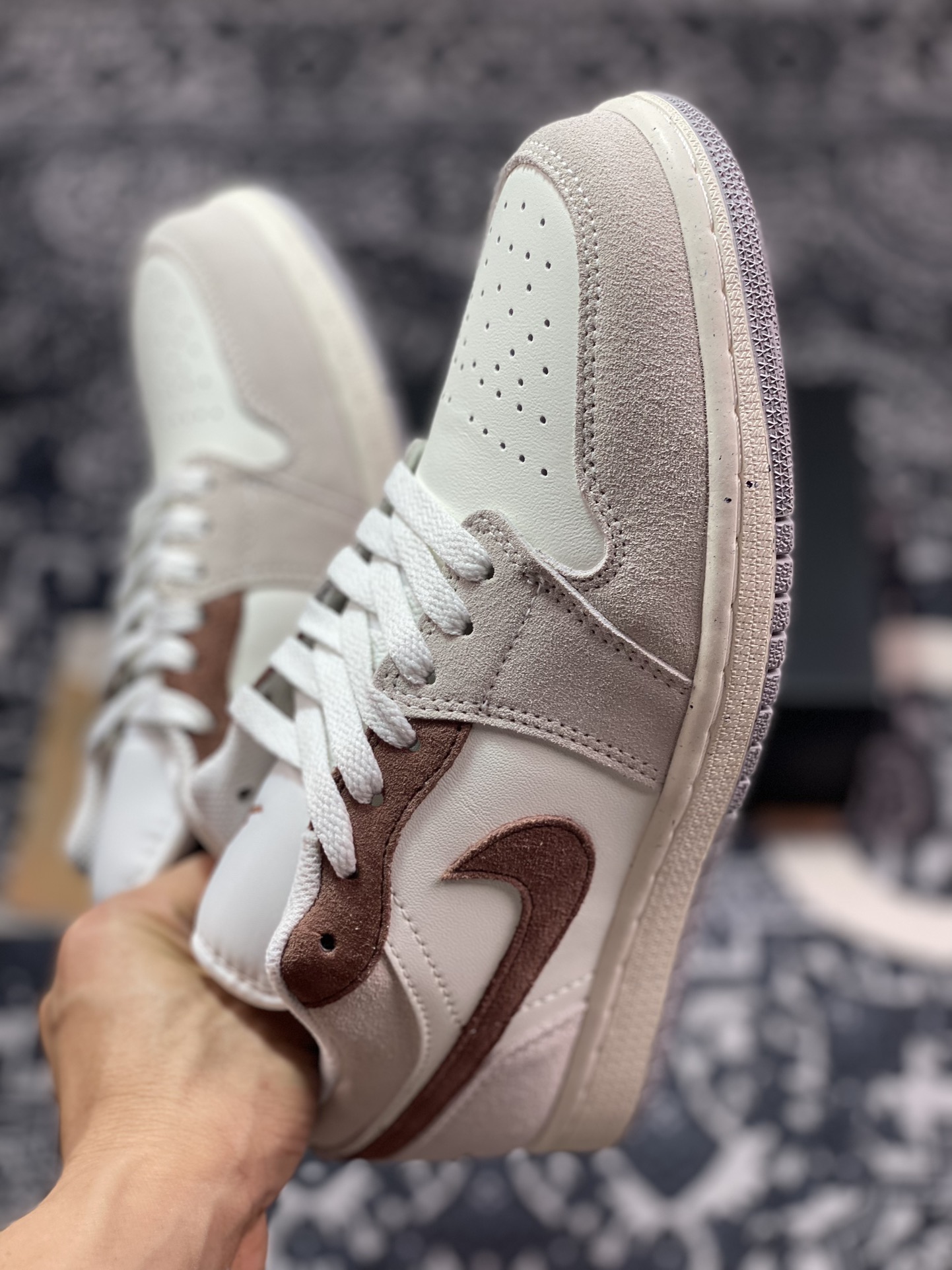 200 Nike Air Jordan 1 Low"Light Bone/Archaeo Brown"AJ1乔丹一代篮球鞋“骨白灰深棕”HF1567-200