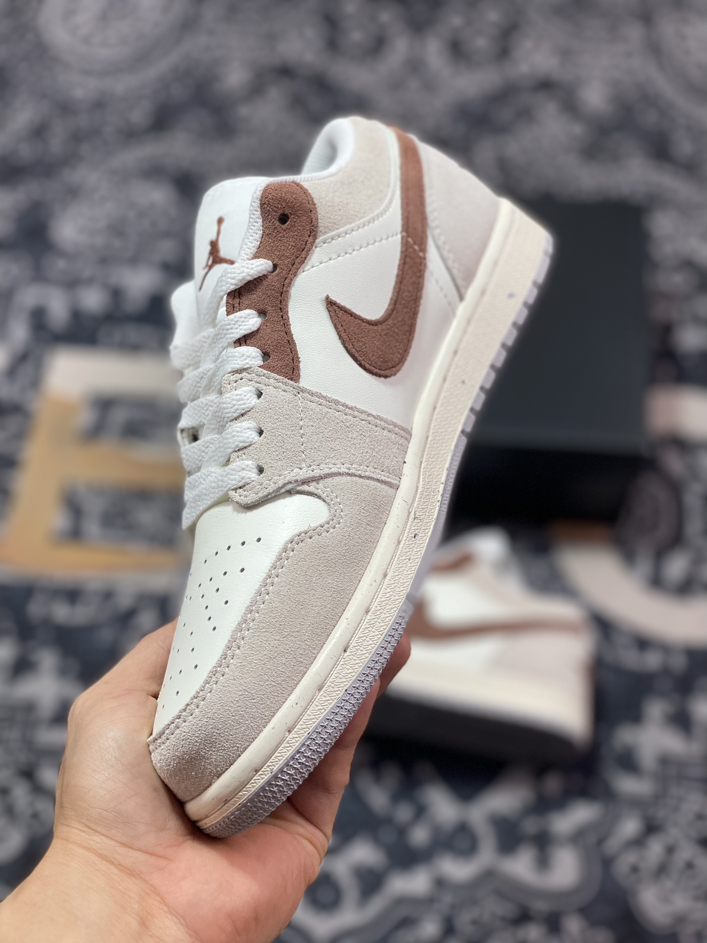 200 Nike Air Jordan 1 Low"Light Bone/Archaeo Brown"AJ1乔丹一代篮球鞋“骨白灰深棕”HF1567-200