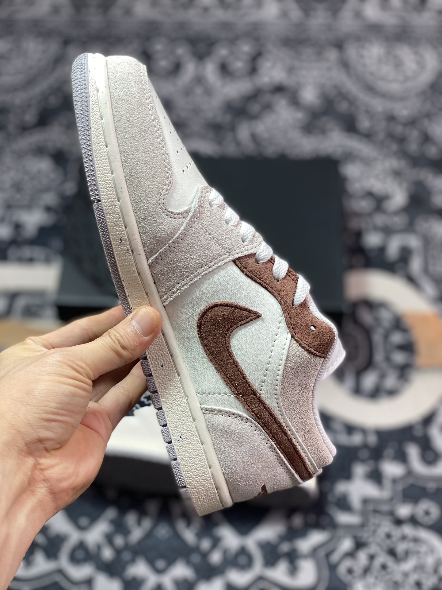 200 Nike Air Jordan 1 Low"Light Bone/Archaeo Brown"AJ1乔丹一代篮球鞋“骨白灰深棕”HF1567-200