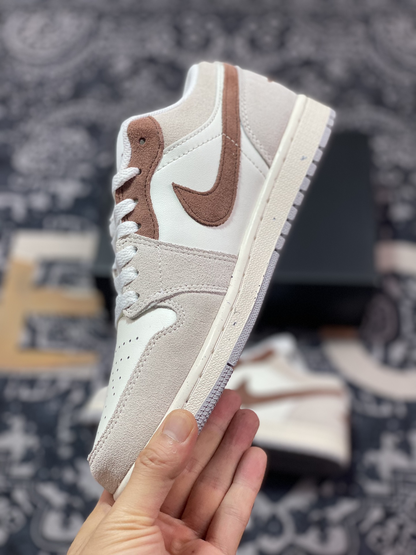 200 Nike Air Jordan 1 Low"Light Bone/Archaeo Brown"AJ1乔丹一代篮球鞋“骨白灰深棕”HF1567-200