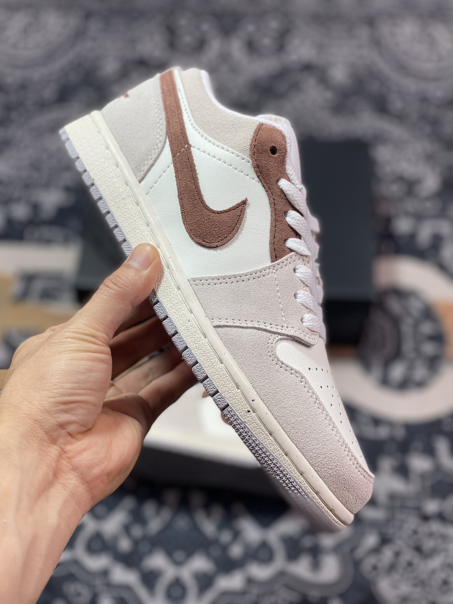 200 Nike Air Jordan 1 Low"Light Bone/Archaeo Brown"AJ1乔丹一代篮球鞋“骨白灰深棕”HF1567-200