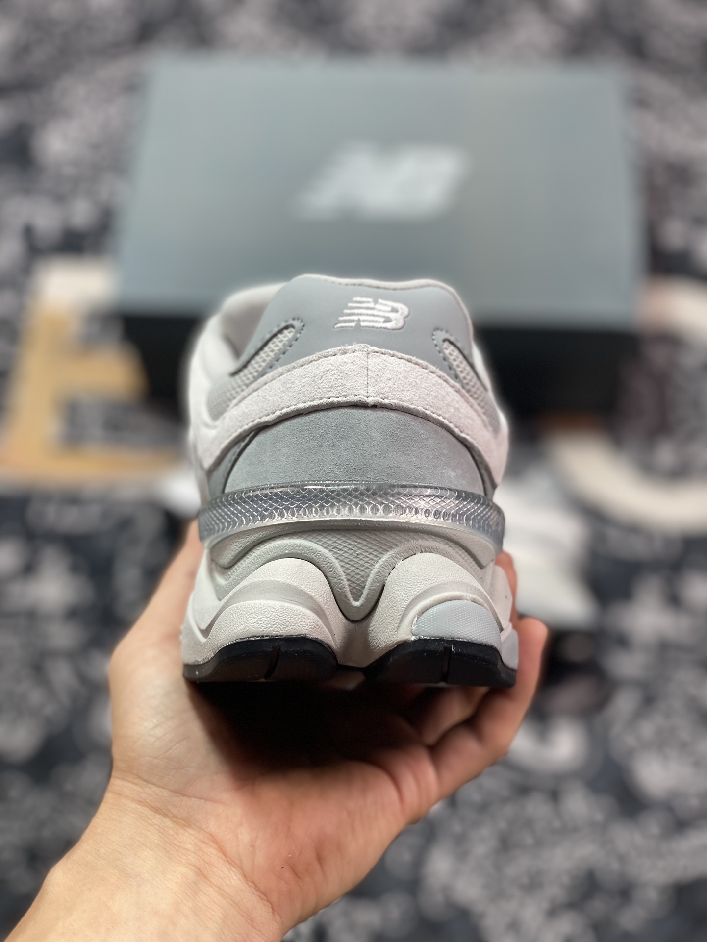 260 New Balance 9060"Grey Sliver"系列复古百搭老爹风小象蹄休闲运动跑步鞋“浅灰银灰”U9060JCG