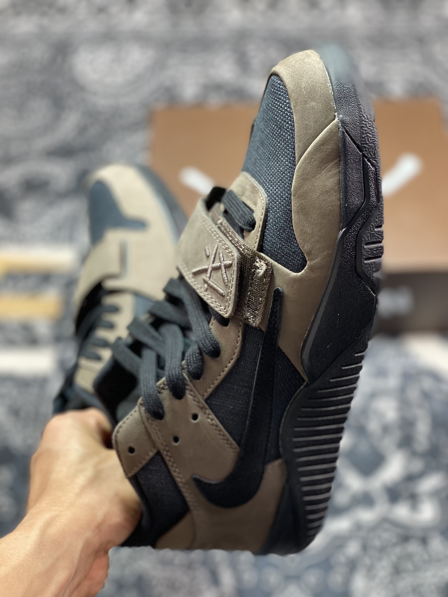 420 优选 原装级别 纯原版本 Travis Scott x Air Jordan Executive The Check 联名款复古文化篮球鞋 FZ8117-204