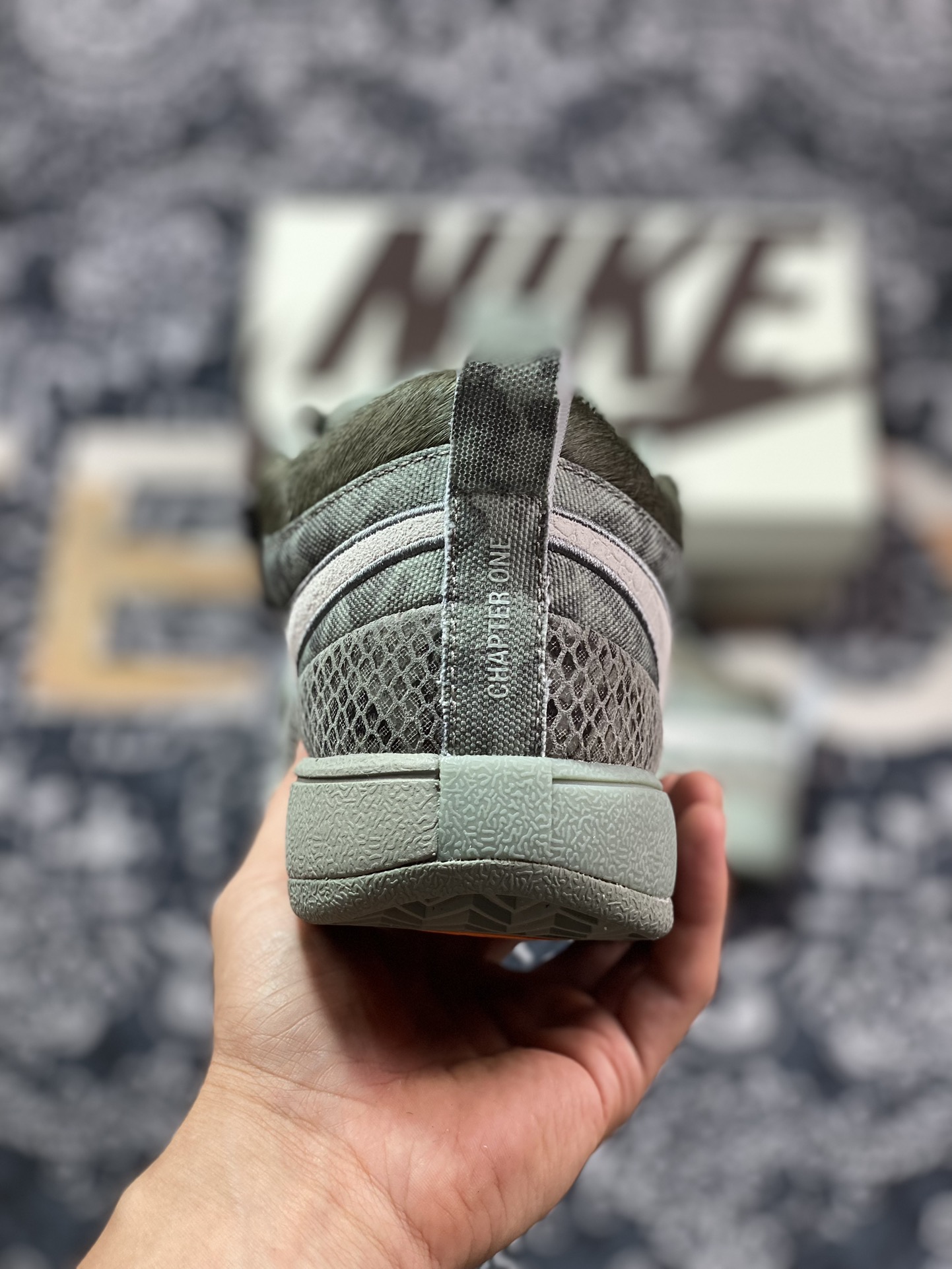 耐克Nike Book 1Premium”Hike”布克1代系列低帮篮球鞋“绿灰土蛇鳞鳄鱼纹”HF6236-002