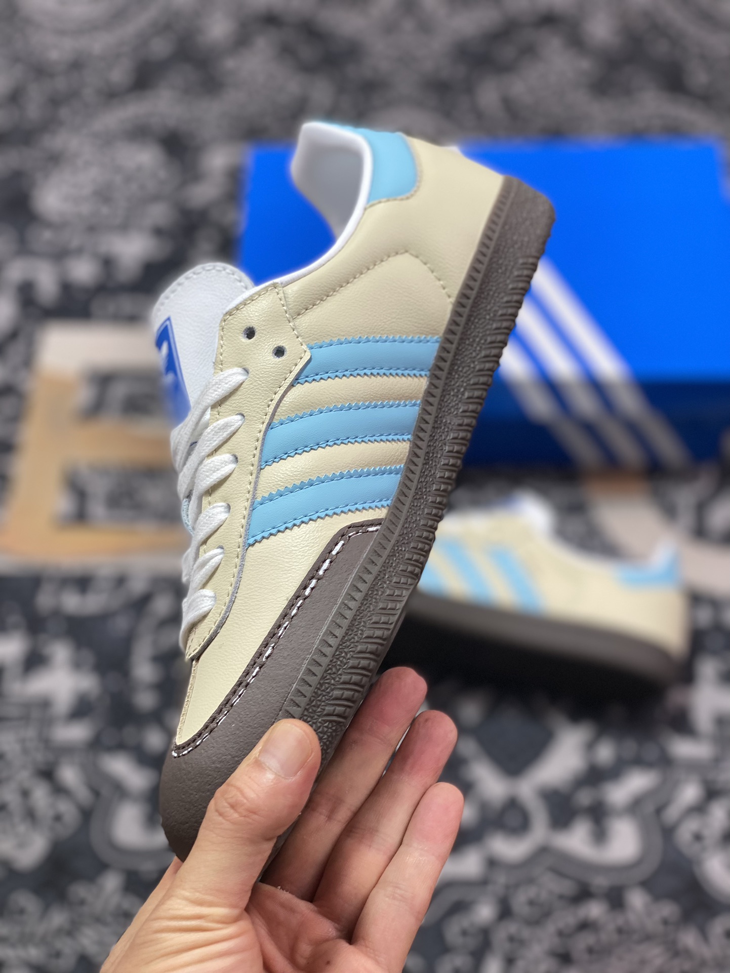 adidas originals Samba 布丁饼干  IG1024