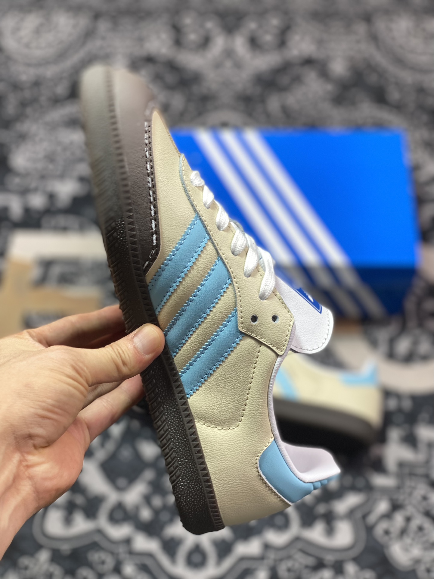 adidas originals Samba 布丁饼干  IG1024