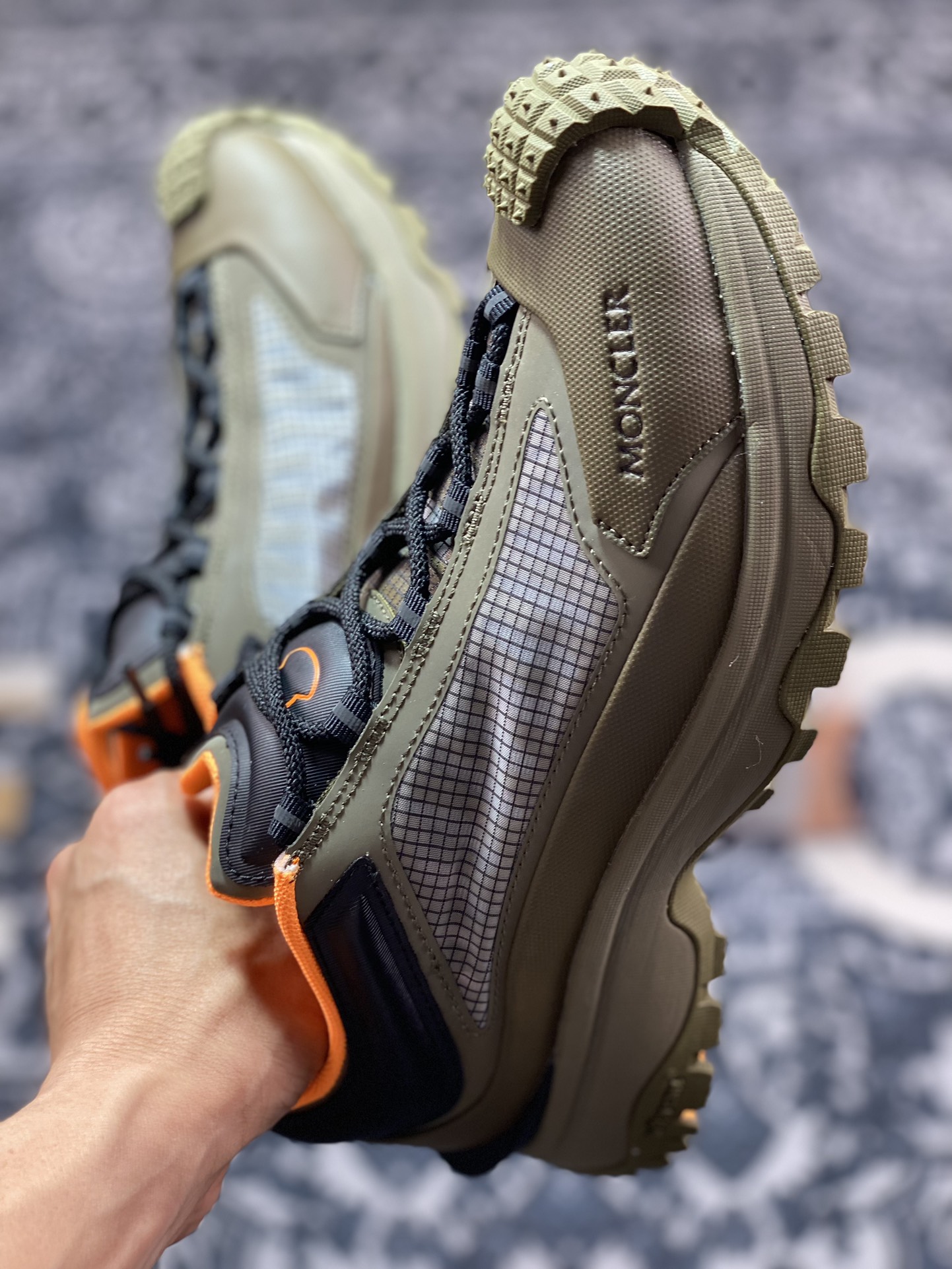 蒙口Trailgrip Lite Trainers 越野旅行2代系列低帮轻量户外登山运动鞋“橄榄绿黑橙镂空”I109A4M00130M2808P89