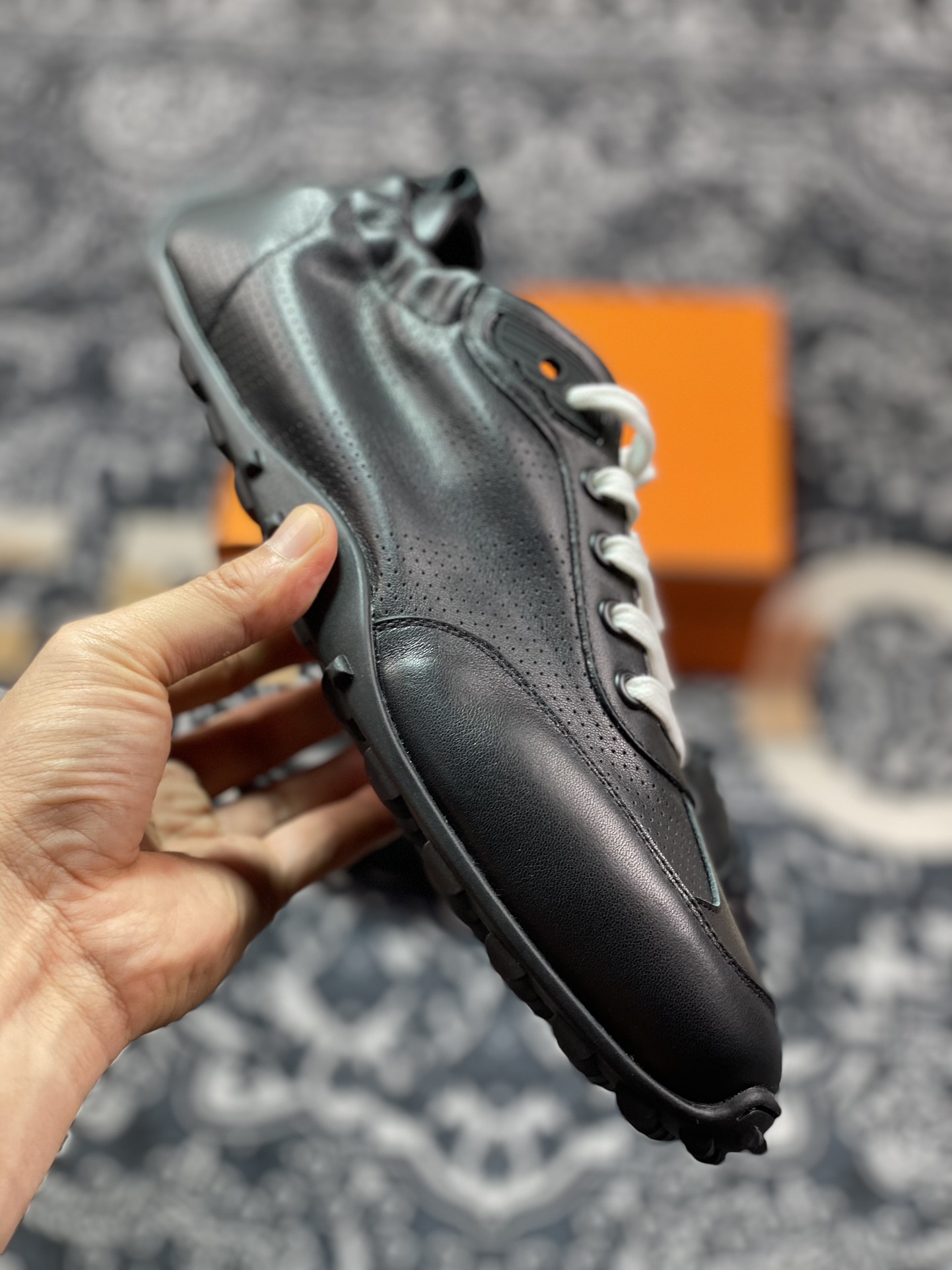 爱马仕/Hermès IN Leather Sneaker Low IN系列低帮免系带运动鞋“皮革全黑”H241193Z 02390