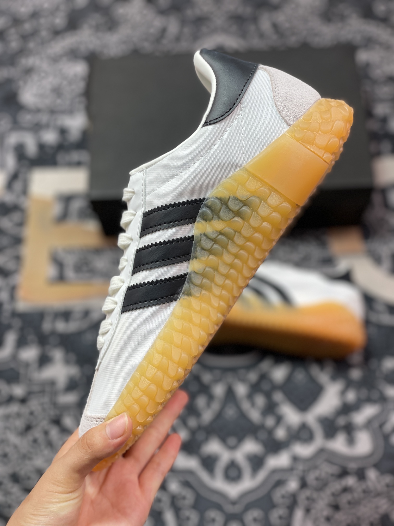 adidas Kamanda Country Low”White Black”卡曼达训练休闲运动慢跑鞋“白黑生胶底”EE5665