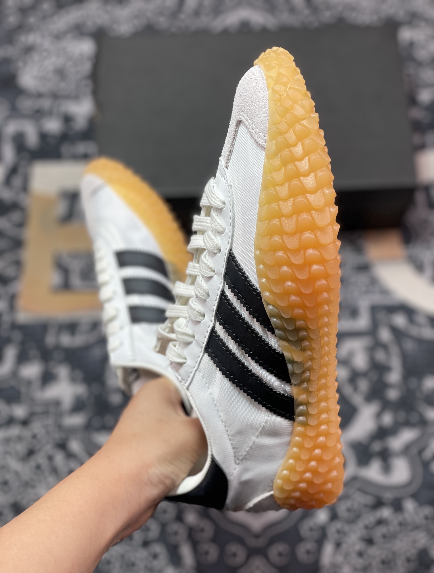 adidas Kamanda Country Low”White Black”卡曼达训练休闲运动慢跑鞋“白黑生胶底”EE5665