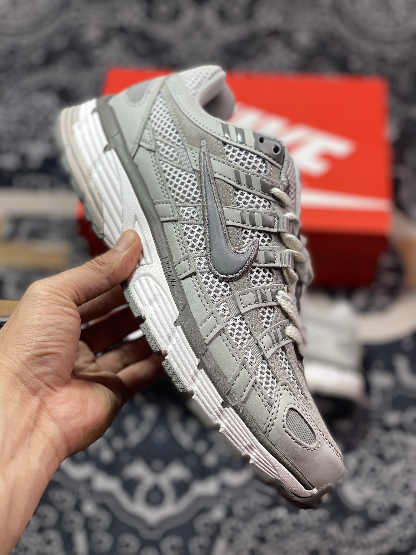 耐克Nike P-6000 Premium”Light Iron Grey”系列低帮慢跑鞋“岩石灰铁灰”FN6837-012