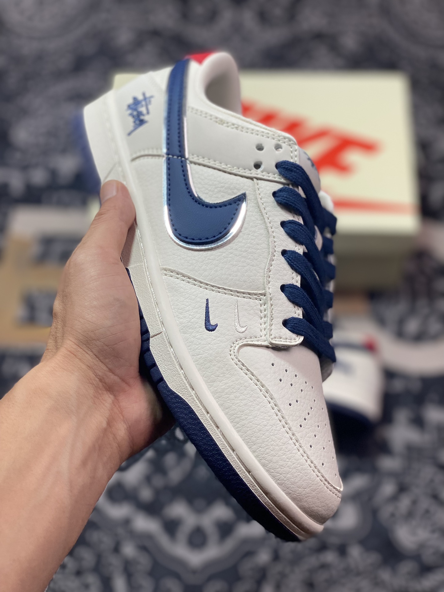 NK Dunk Low Retro ”DIY高端定制” 斯图西米蓝红 低帮休闲运动板鞋 DQ1098-379