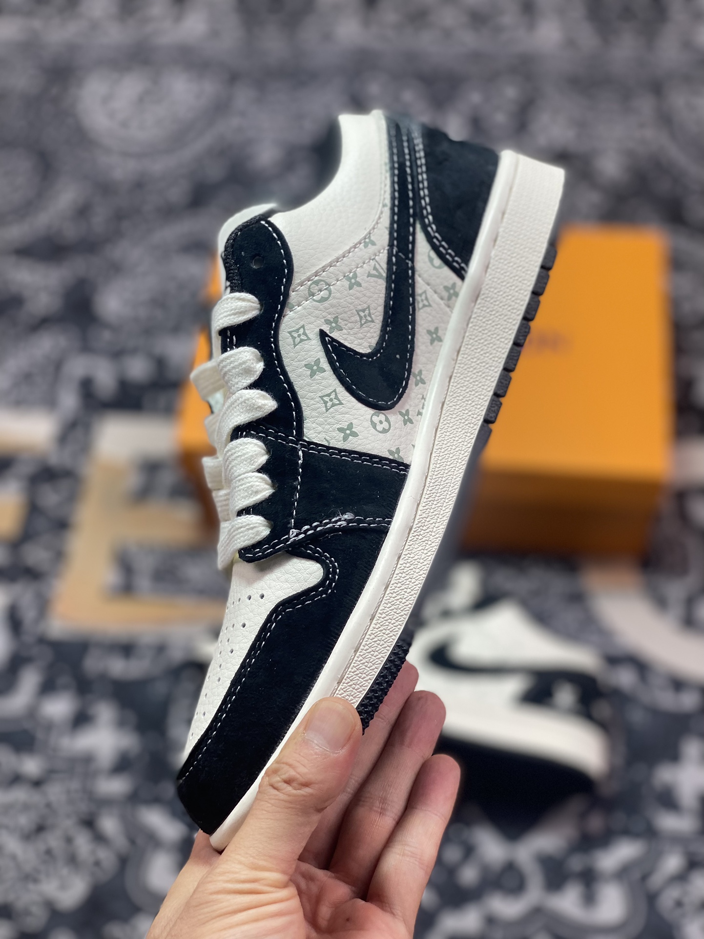 Fragment x TS x Air Jordan 1 Low x LV 三方联名倒钩低帮  SJ9950-007