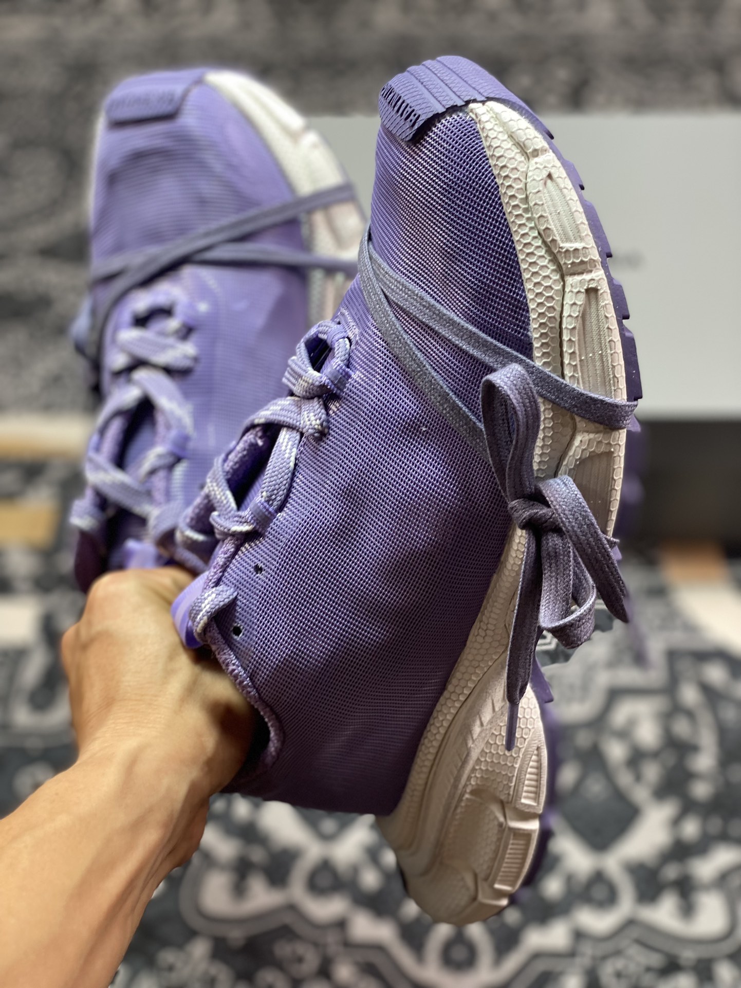 巴黎世家BALENCIAGA 3XL Sneakers 3+系列低帮复古阔型底姥爹慢跑鞋“网布香芋紫白”734734 W2SM3 5890