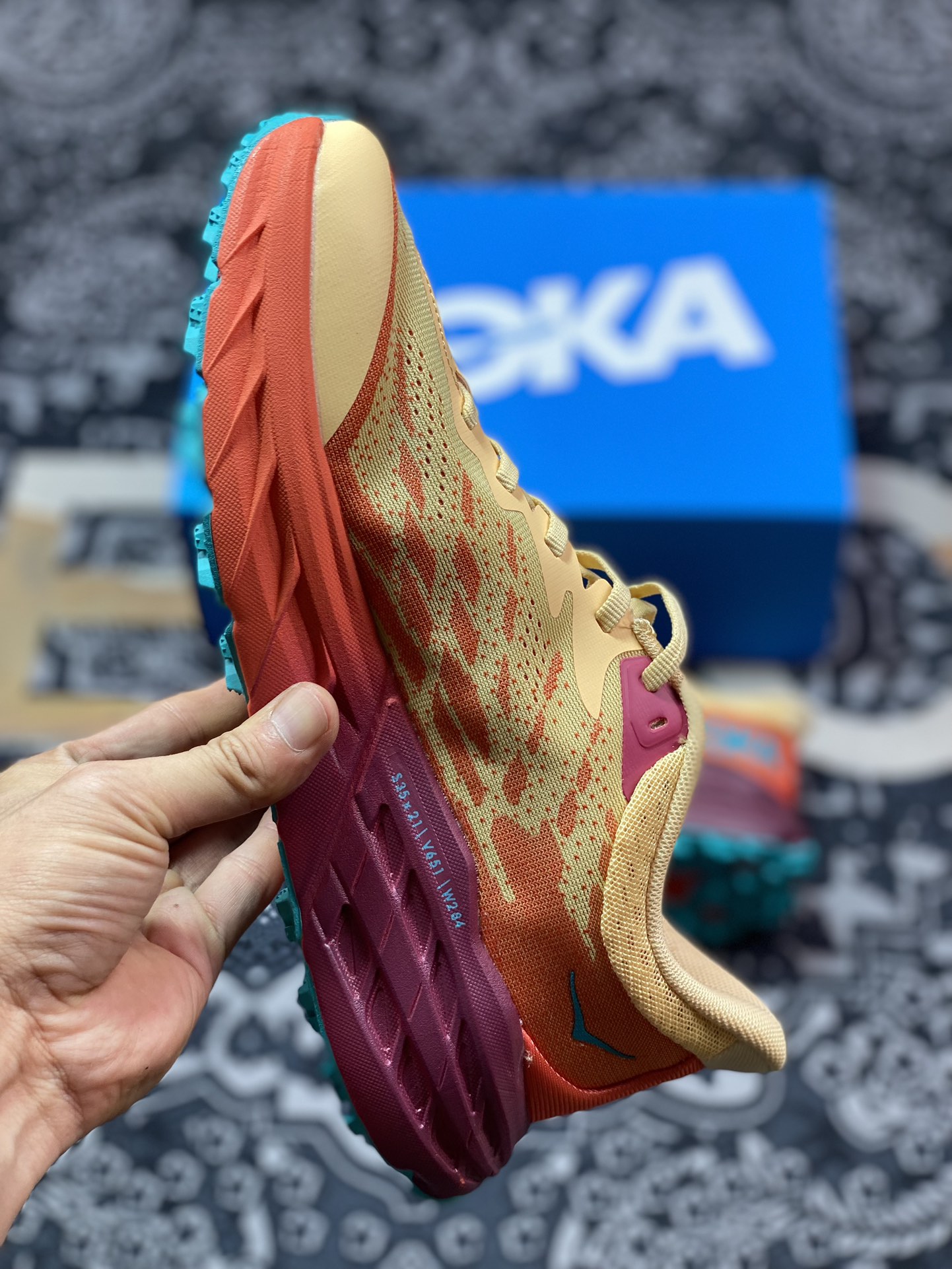 HOKA ONE ONE Speedgoat 5 户外越野跑步鞋 飞速羚羊5系列 1123157/IFLM