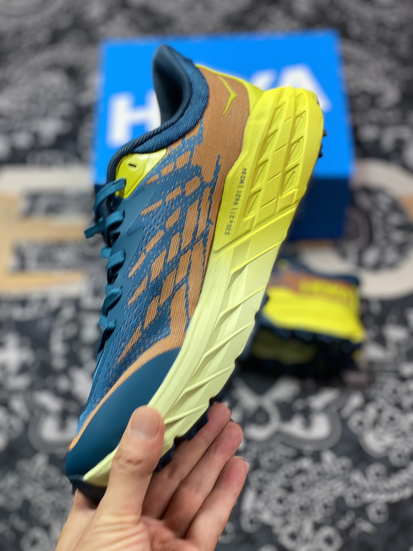 HOKA ONE ONE Speedgoat 5 户外越野跑步鞋 飞速羚羊5系列 1123157/BCEP