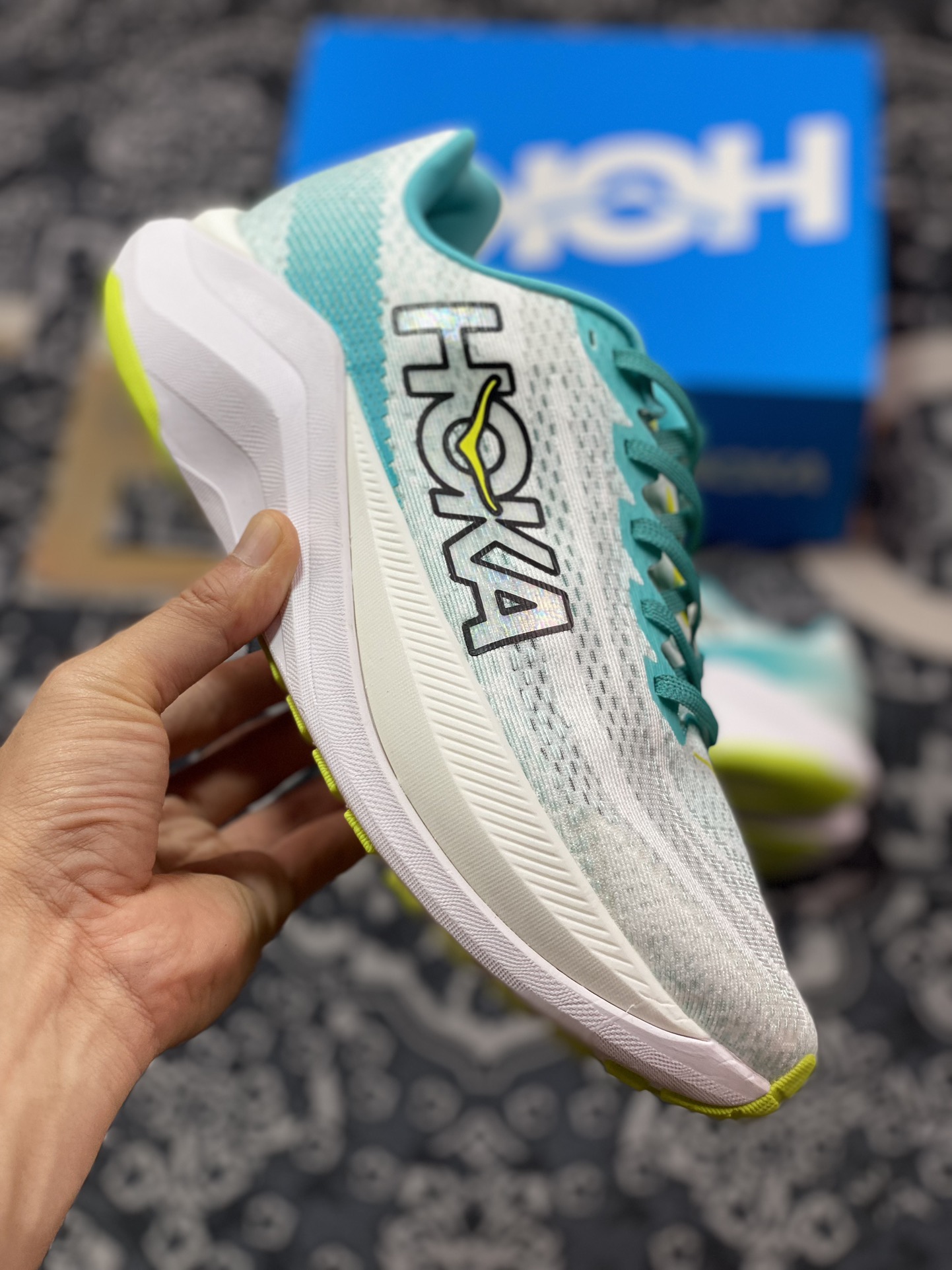 HOKA ONE ONE Speedgoat 5 户外越野跑步鞋 飞速羚羊5系列 1141450/WBGL