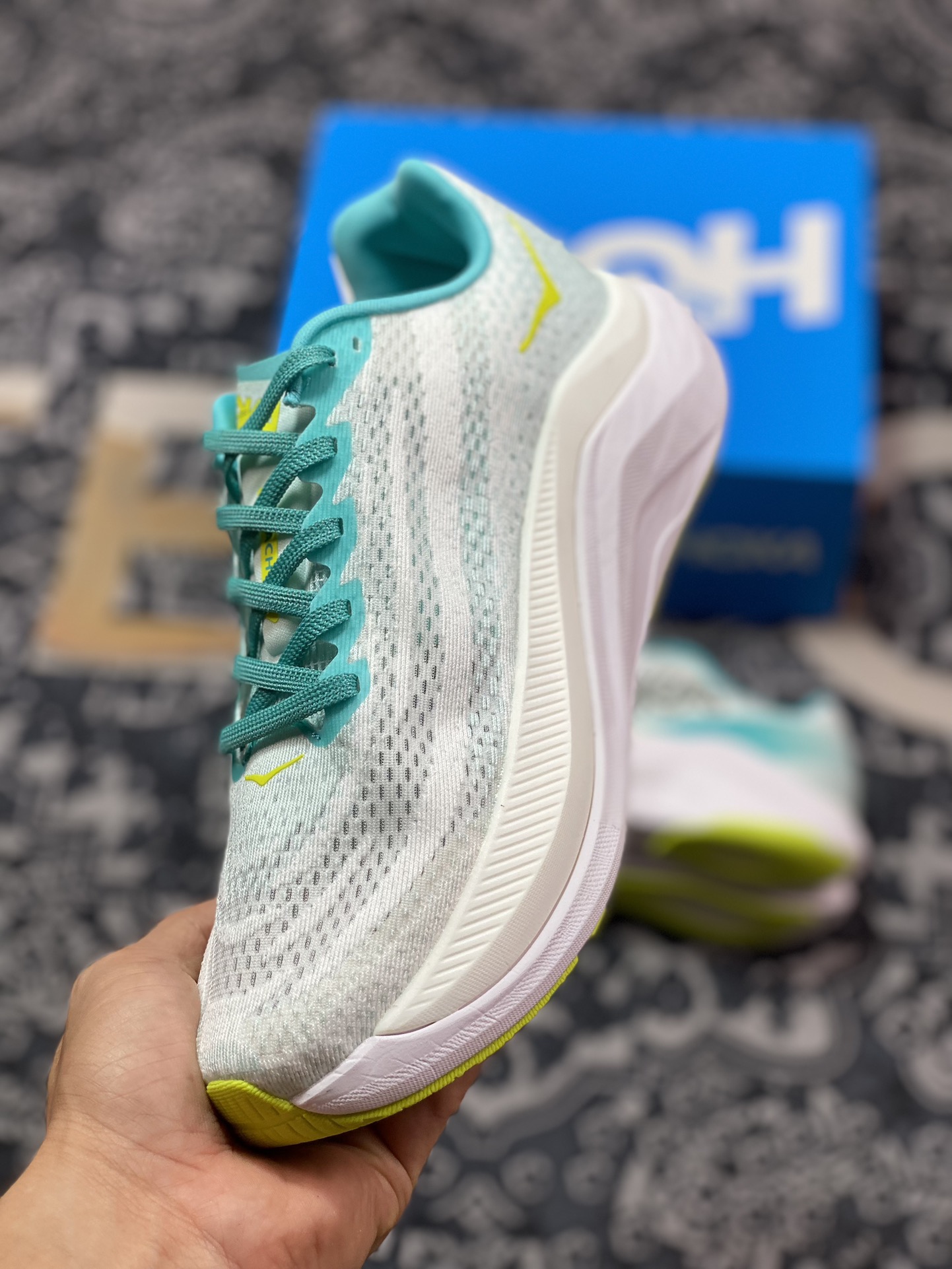 HOKA ONE ONE Speedgoat 5 户外越野跑步鞋 飞速羚羊5系列 1141450/WBGL