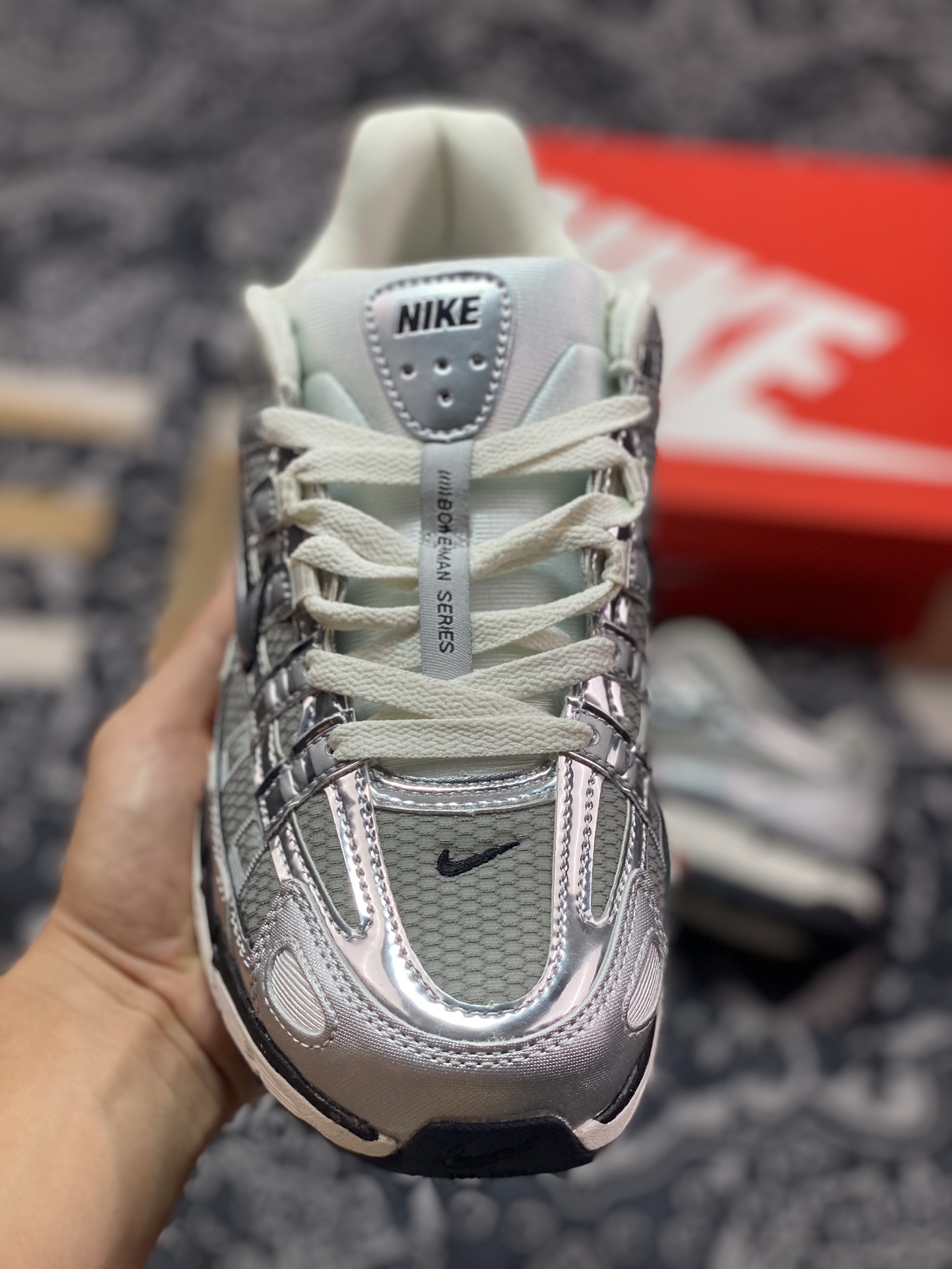 耐克Nike P-6000 Premium”Metallic Silver”系列低帮复古慢跑鞋“金属液态银黑”CN0149-001