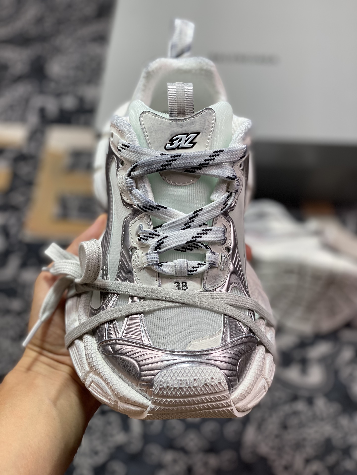 巴黎世家BALENCIAGA 3XL Sneakers 3+系列低帮复古阔慢跑鞋“透明网纱金属银白”734731 W3XL2 0120