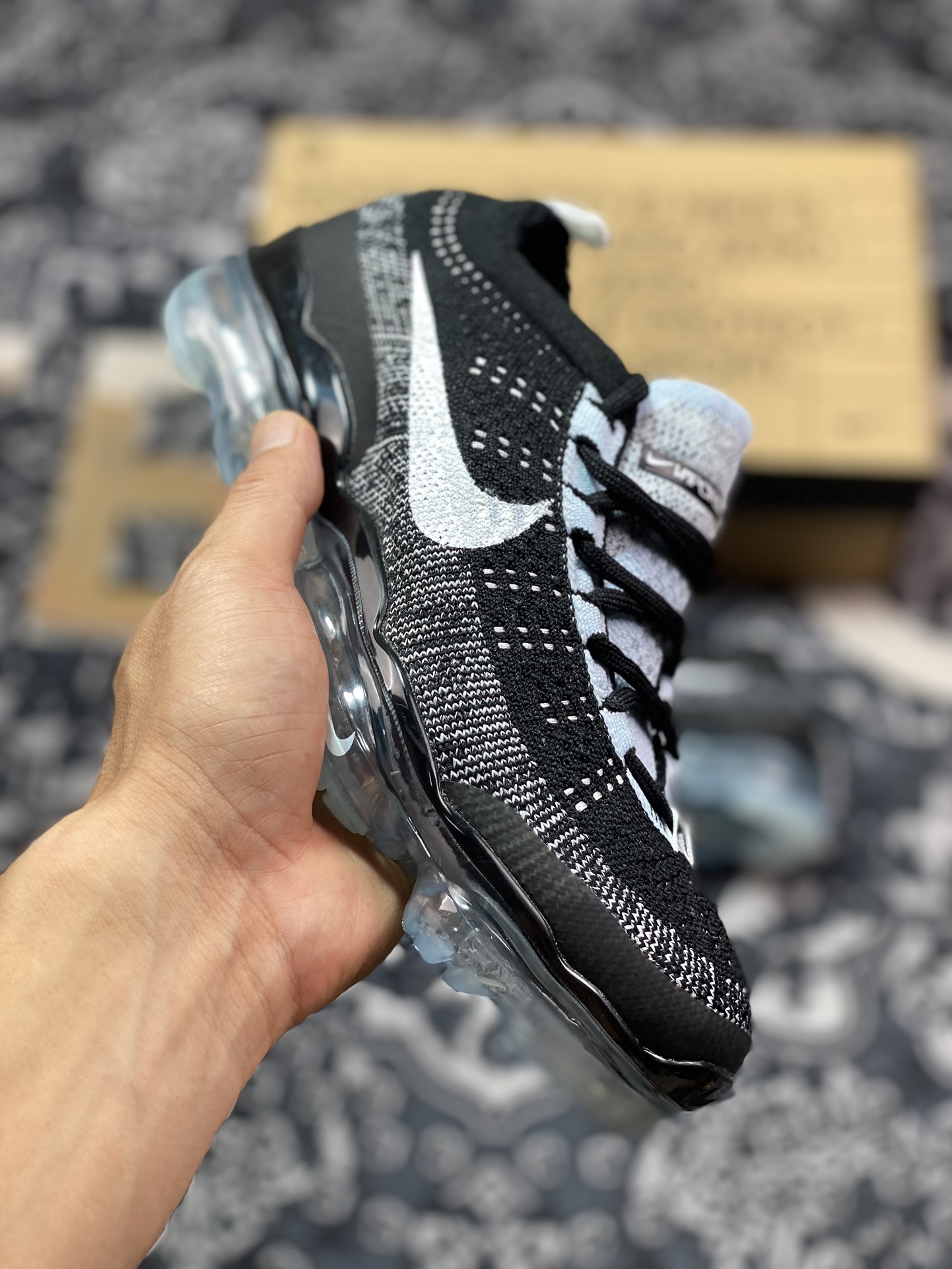 0 耐克Nike Air VaporMax 2023 Flyknit FK”Oreo”2023款大气垫慢跑鞋“针织黑白奥利奥”DV1678-010