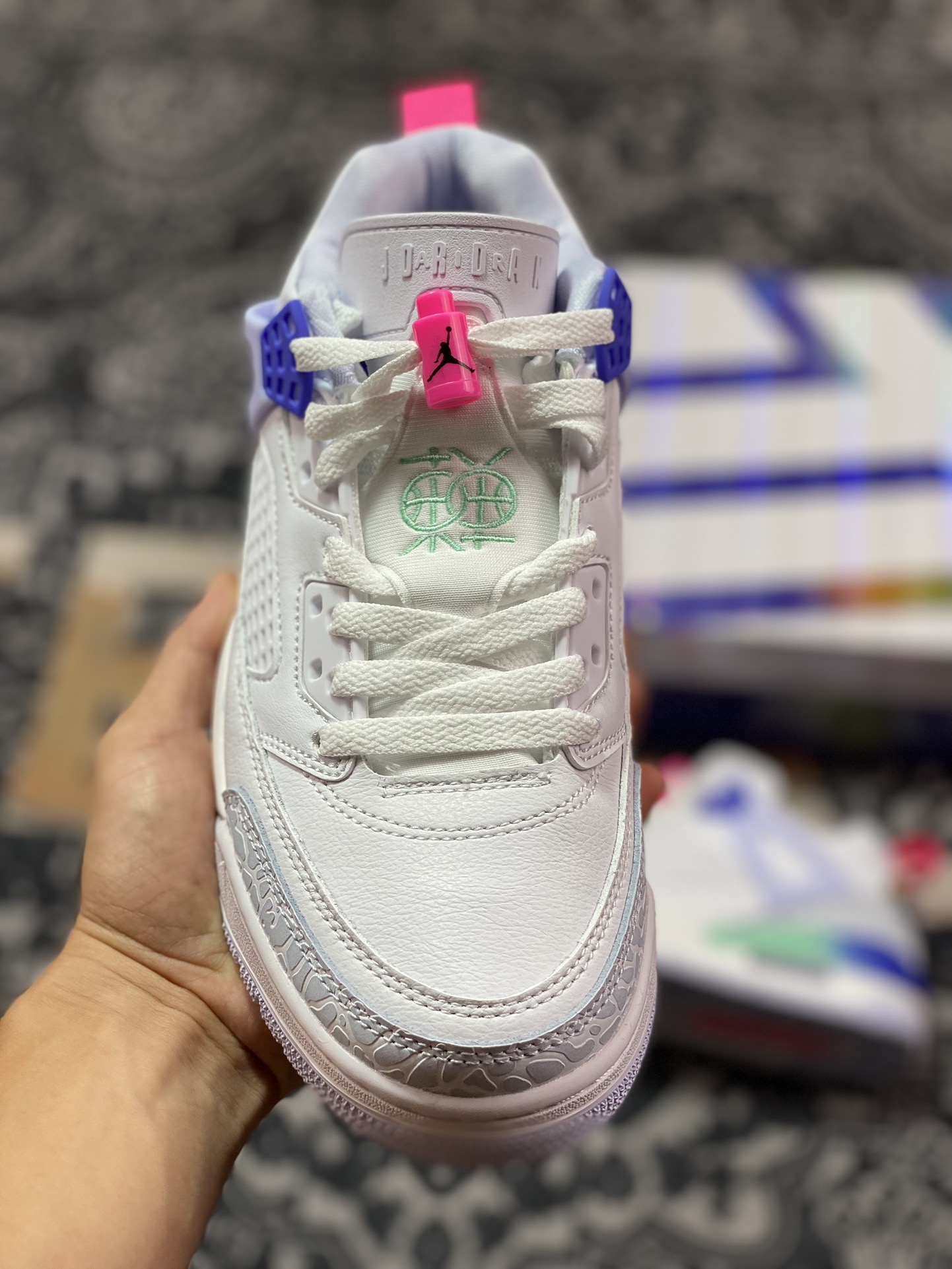 耐克Nike Air Jordan Spizike Low”White Obsidian”斯派克李混合系列低帮篮球鞋“白蓝粉东单”HF5758-151