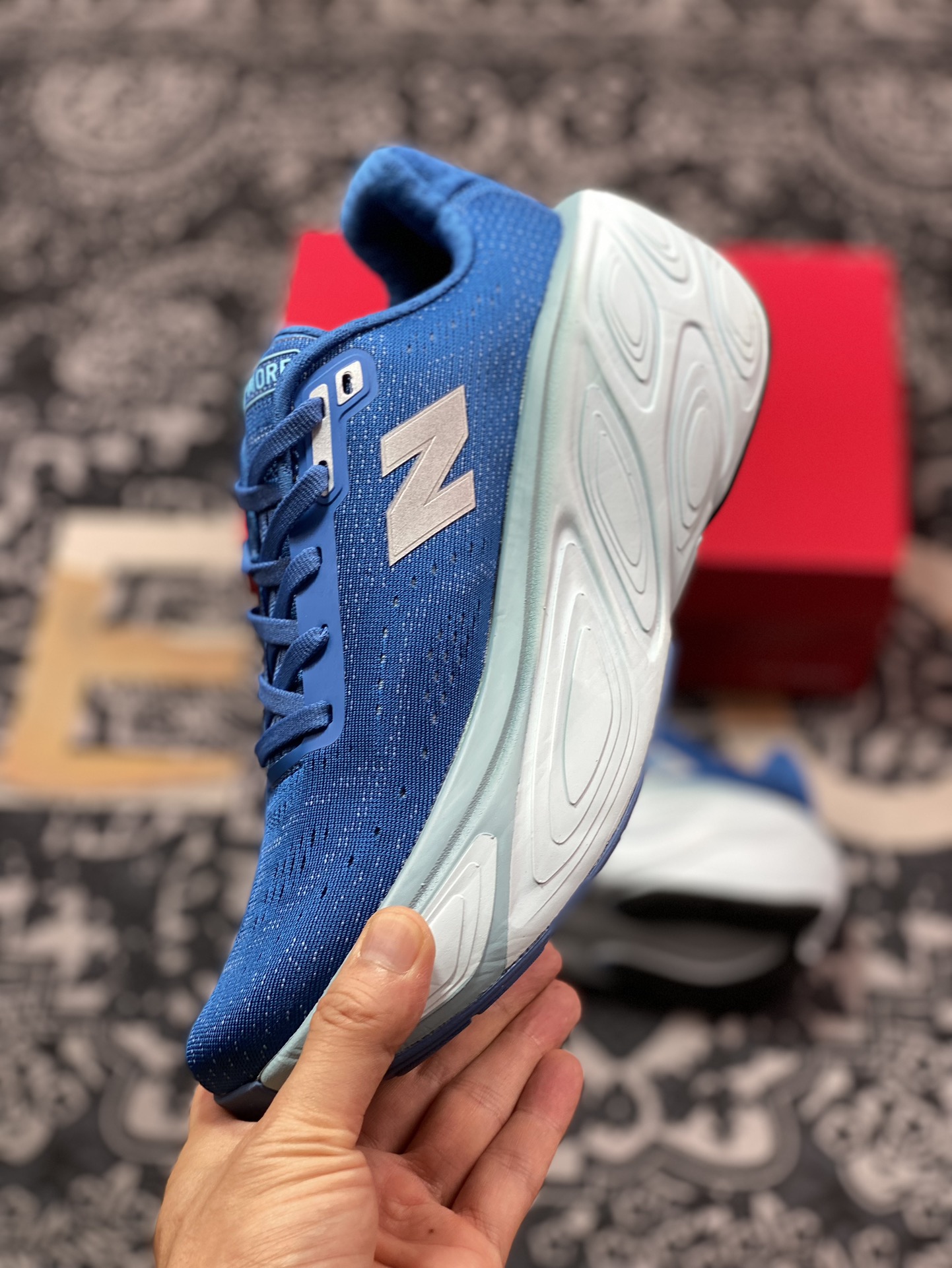 NB新百伦New Balance Fresh Foam X More V5 莫尔V5系列低帮慢跑鞋“网织蓝灰白”MMORLB5