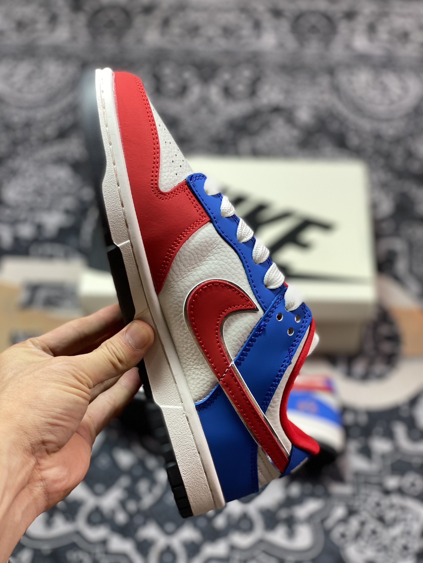 Nike SB Dunk Low”Paris2024”扣篮系列低帮滑板板鞋“联名白蓝红巴黎奥运会”XB3802-354