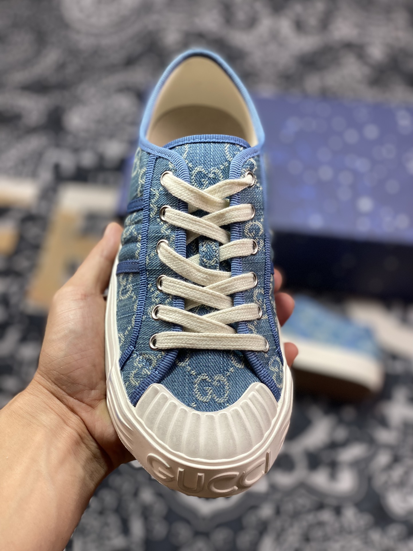 古驰Gucci Lido Low Sneaker 利多岛系列低帮板鞋“牛仔布浅蓝GG提花”784213 FACTS 4644