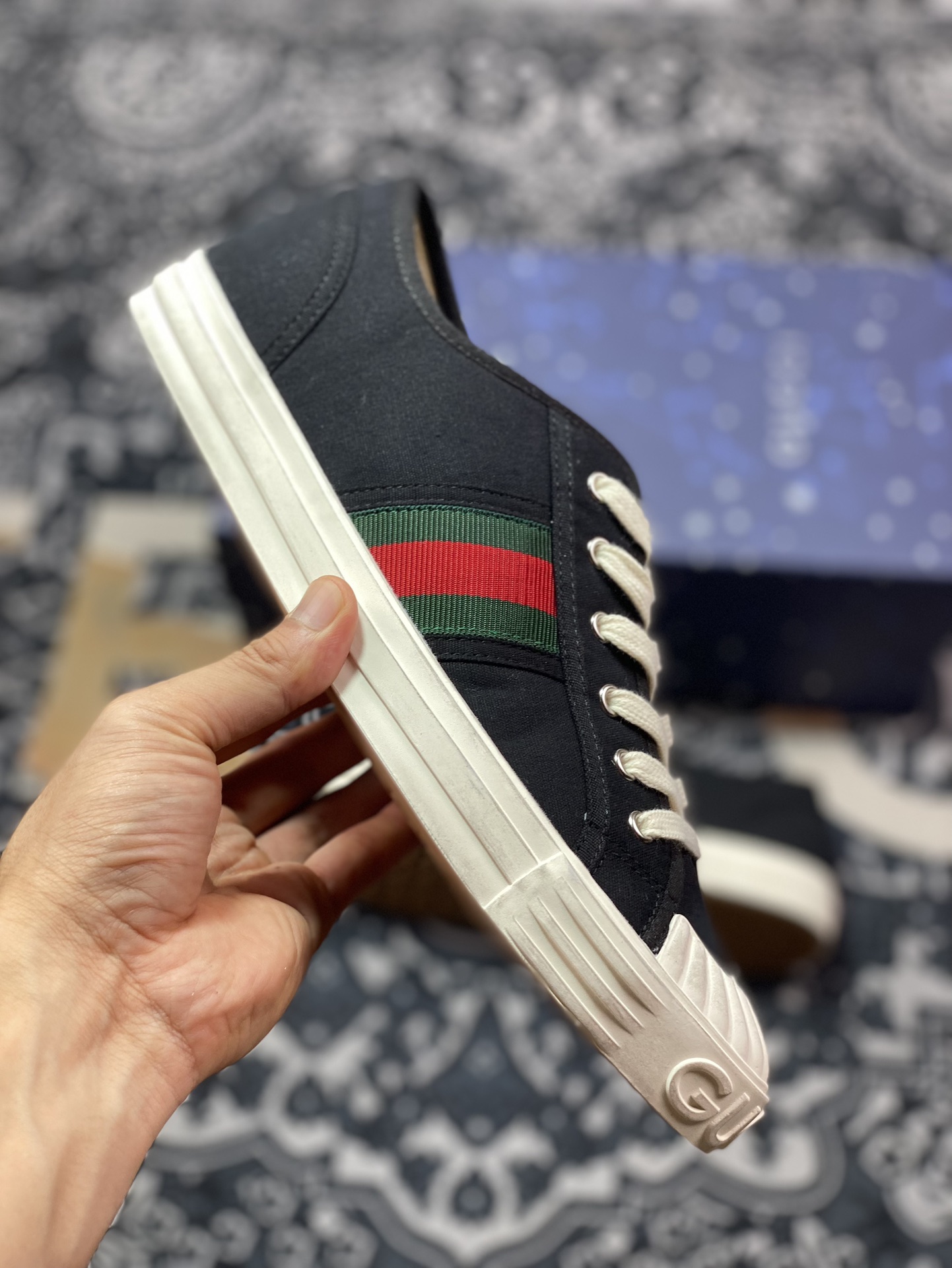 意大利奢侈品牌-古驰Gucci Lido Low Sneaker 利多岛系列低帮复古百搭休闲运动板鞋“帆布黑绿红织带”786366 FADFS 1052