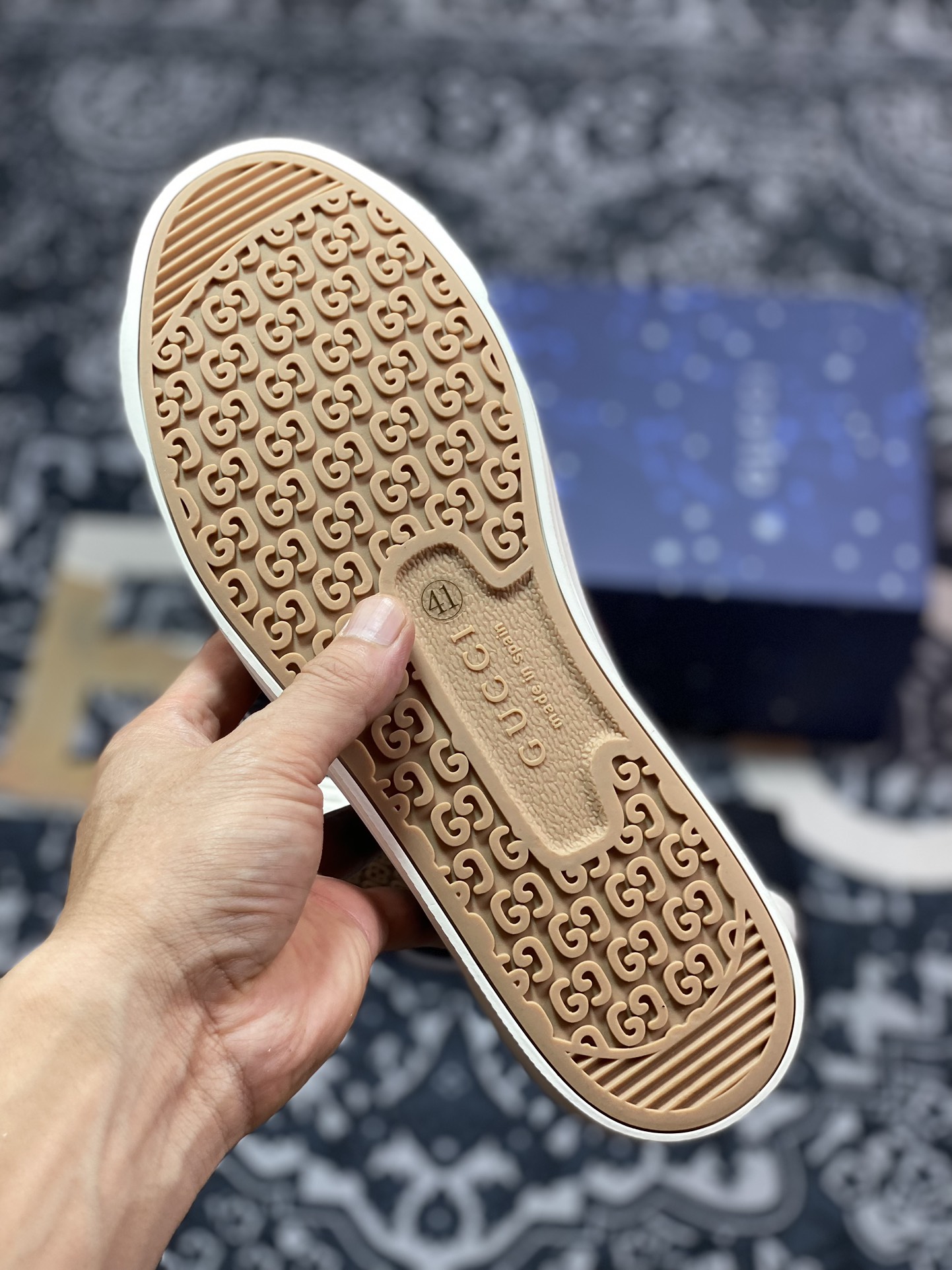 意大利奢侈品牌-古驰Gucci Lido Low Sneaker 利多岛系列低帮复古百搭休闲运动板鞋“帆布黑绿红织带”786366 FADFS 1052